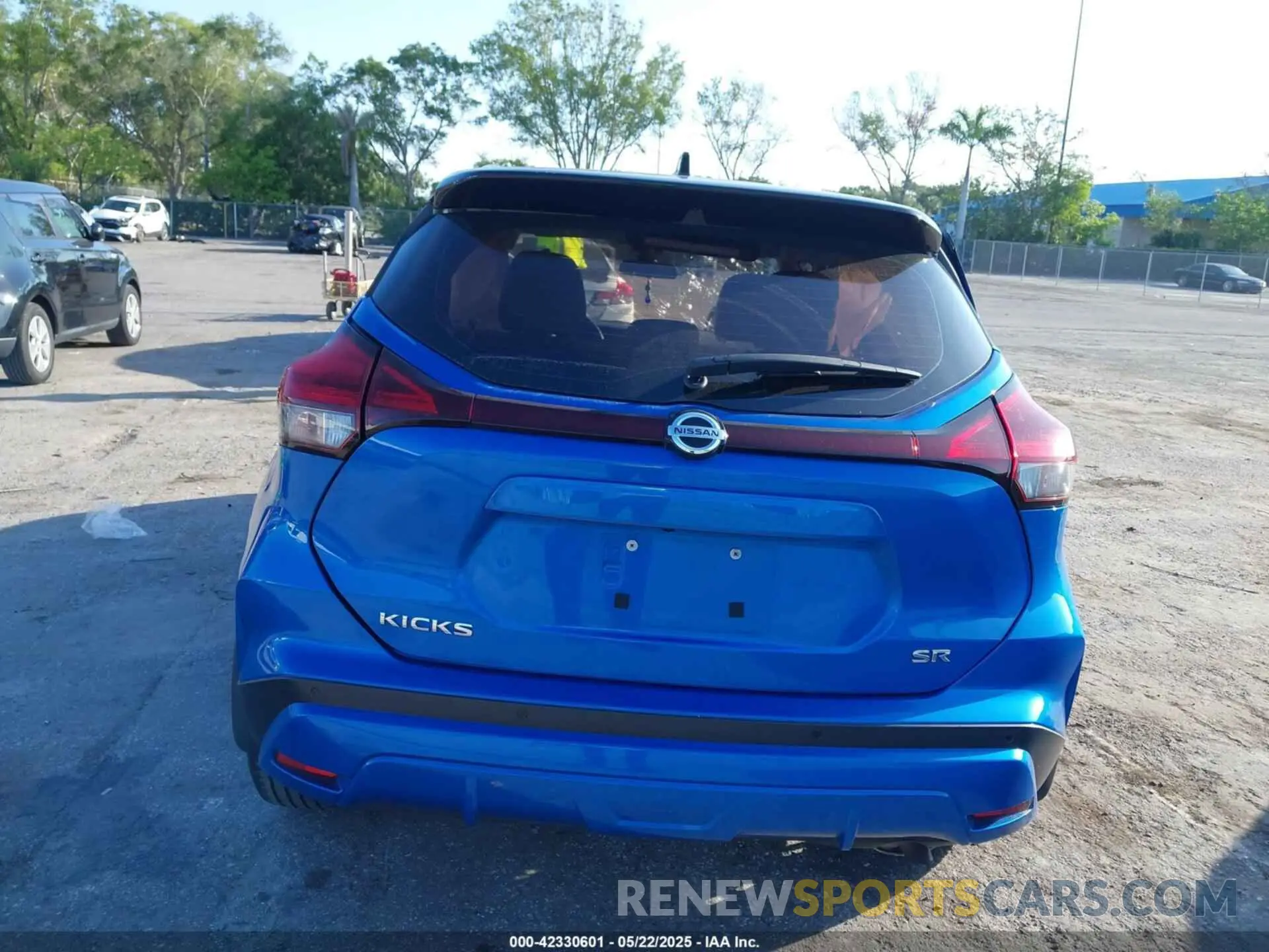 16 Фотография поврежденного автомобиля 3N1CP5DV6ML475126 NISSAN KICKS 2021