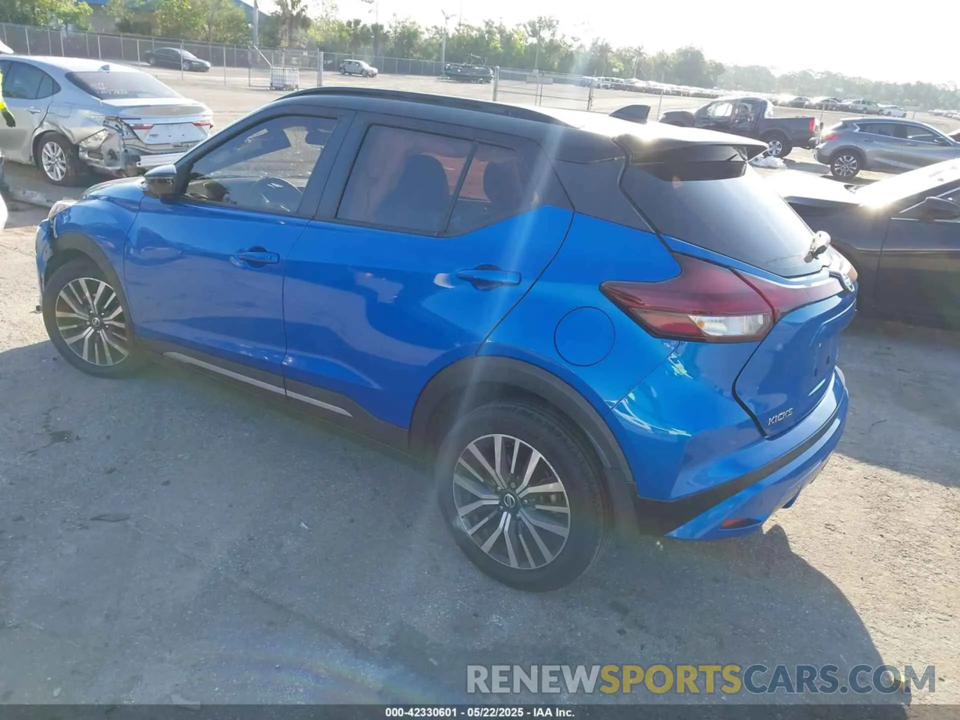 3 Фотография поврежденного автомобиля 3N1CP5DV6ML475126 NISSAN KICKS 2021