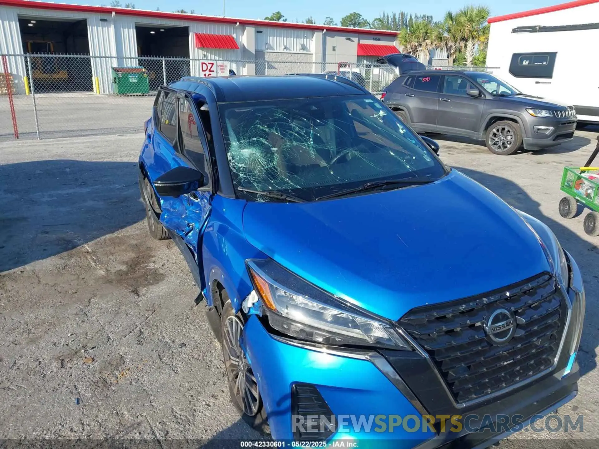 6 Фотография поврежденного автомобиля 3N1CP5DV6ML475126 NISSAN KICKS 2021