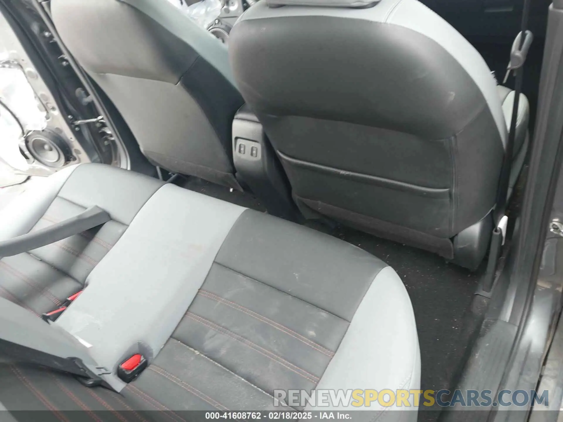 8 Фотография поврежденного автомобиля 3N1CP5DV6ML475675 NISSAN KICKS 2021