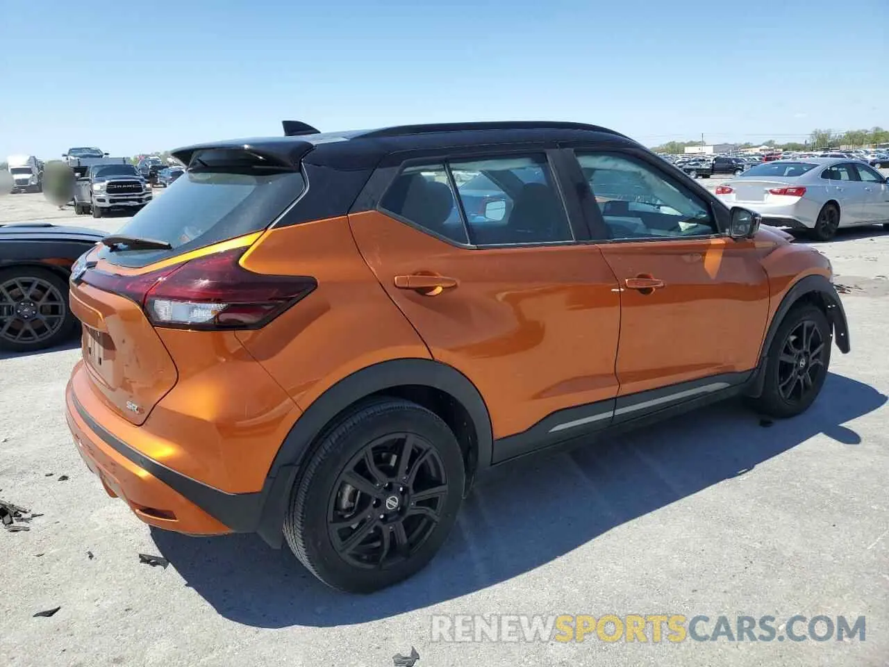 3 Photograph of a damaged car 3N1CP5DV6ML547121 NISSAN KICKS 2021