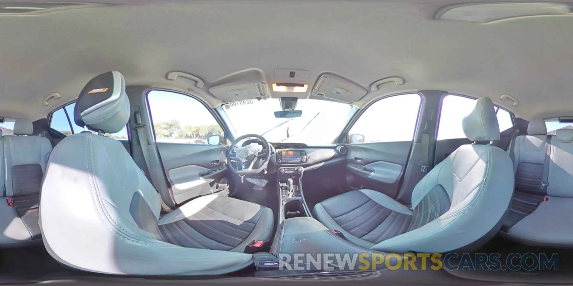 13 Photograph of a damaged car 3N1CP5DV6ML560449 NISSAN KICKS 2021