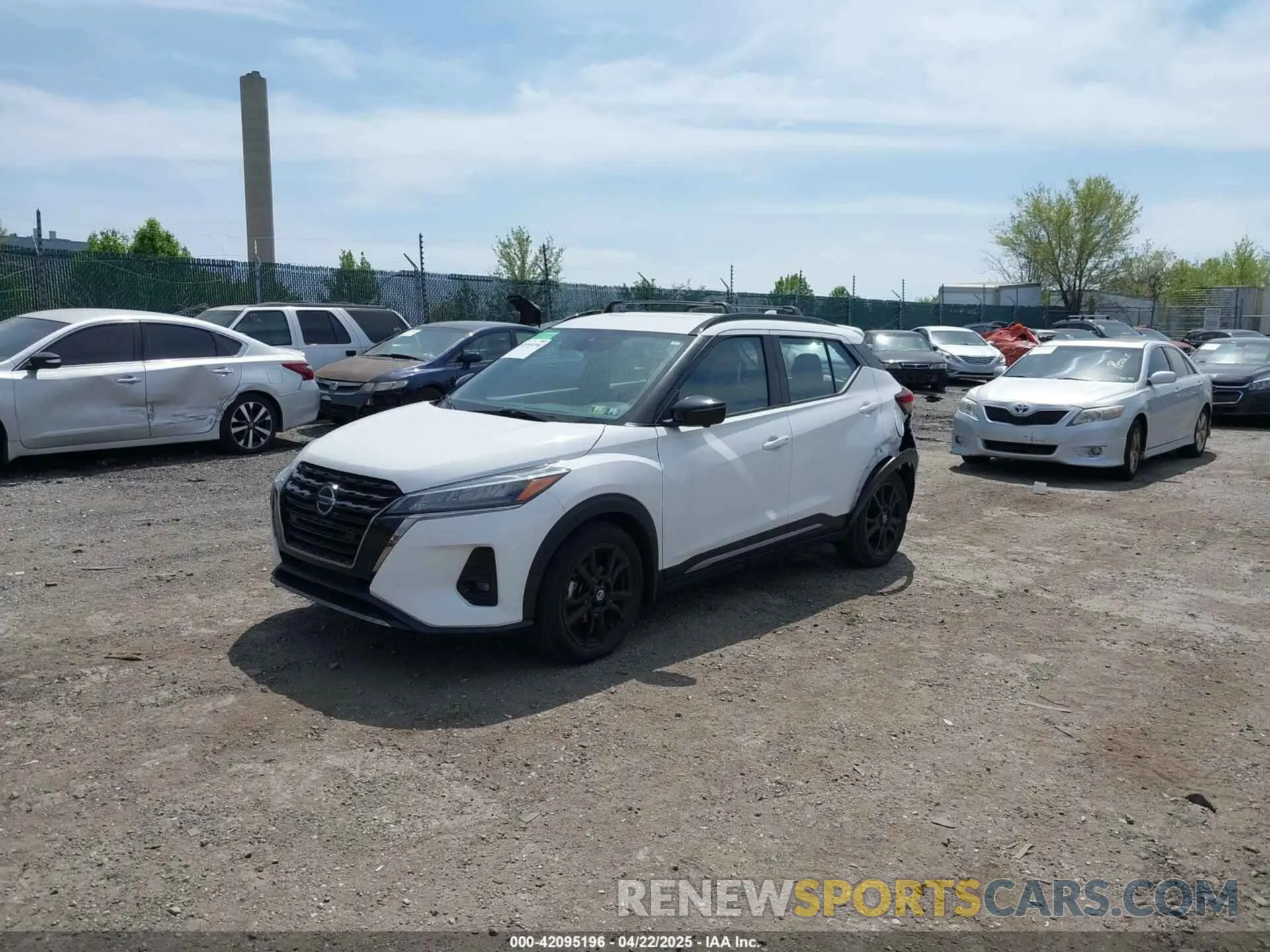 2 Photograph of a damaged car 3N1CP5DV8ML550442 NISSAN KICKS 2021