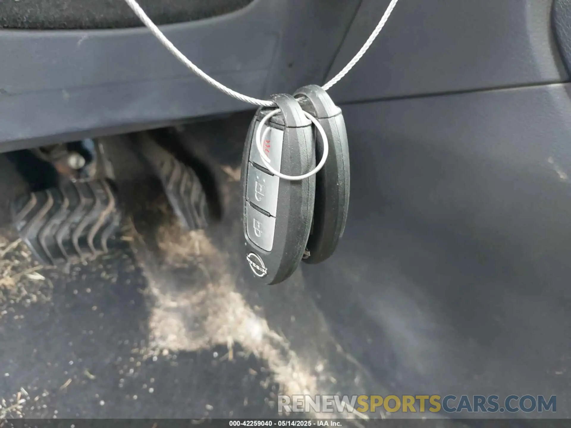 11 Photograph of a damaged car 3N1CP5BV1NL481274 NISSAN KICKS 2022
