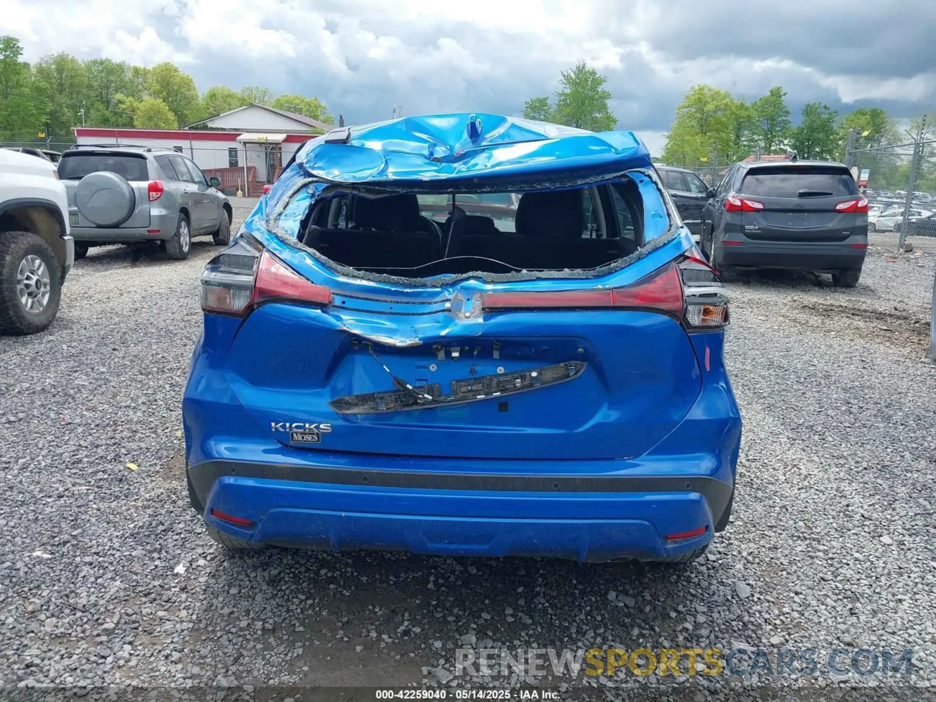 16 Photograph of a damaged car 3N1CP5BV1NL481274 NISSAN KICKS 2022