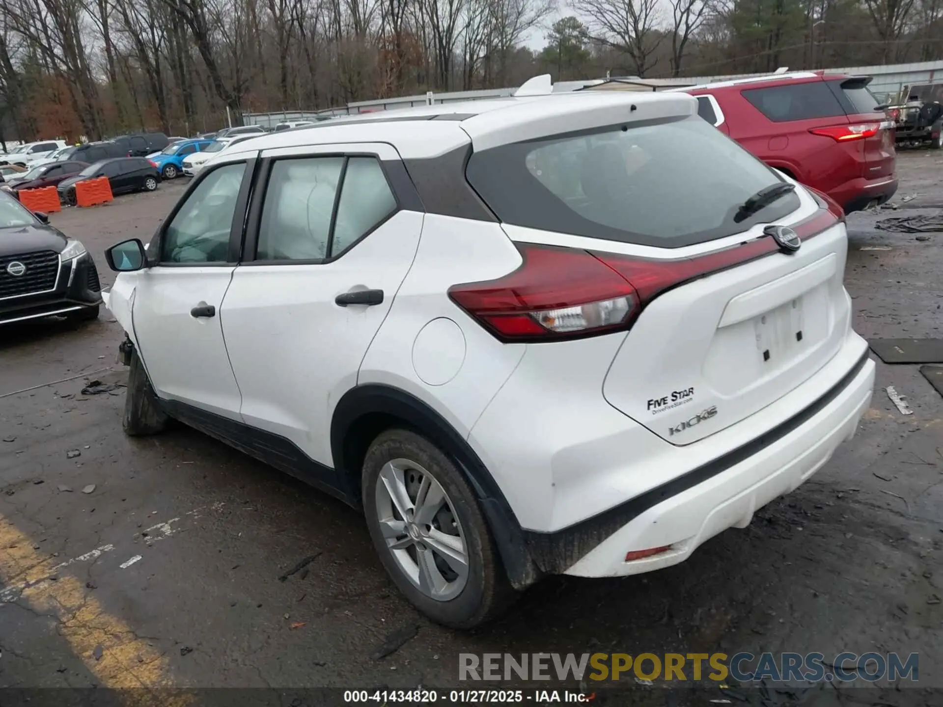 3 Photograph of a damaged car 3N1CP5BV3NL511472 NISSAN KICKS 2022