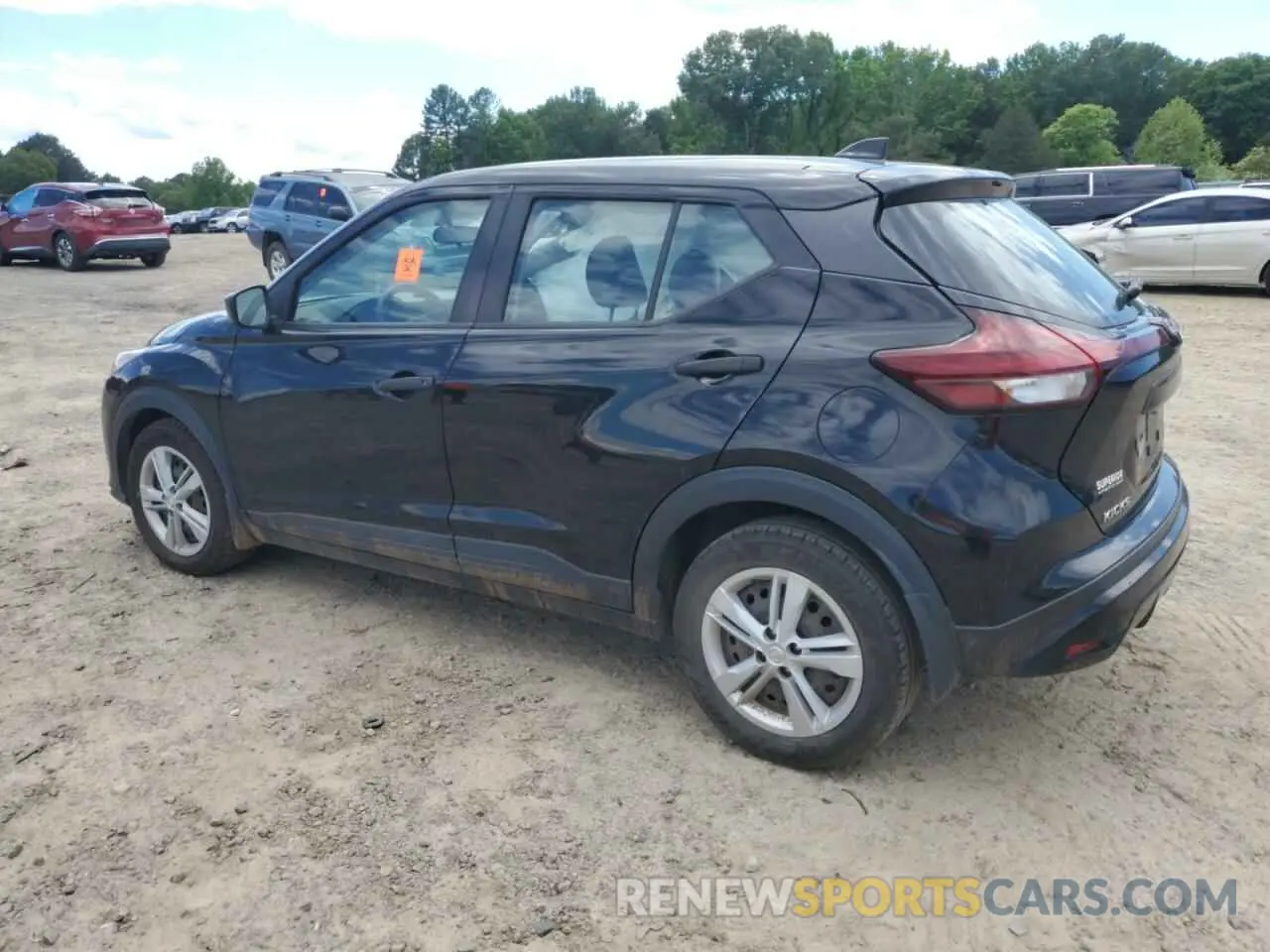 2 Photograph of a damaged car 3N1CP5BV4NL476120 NISSAN KICKS 2022