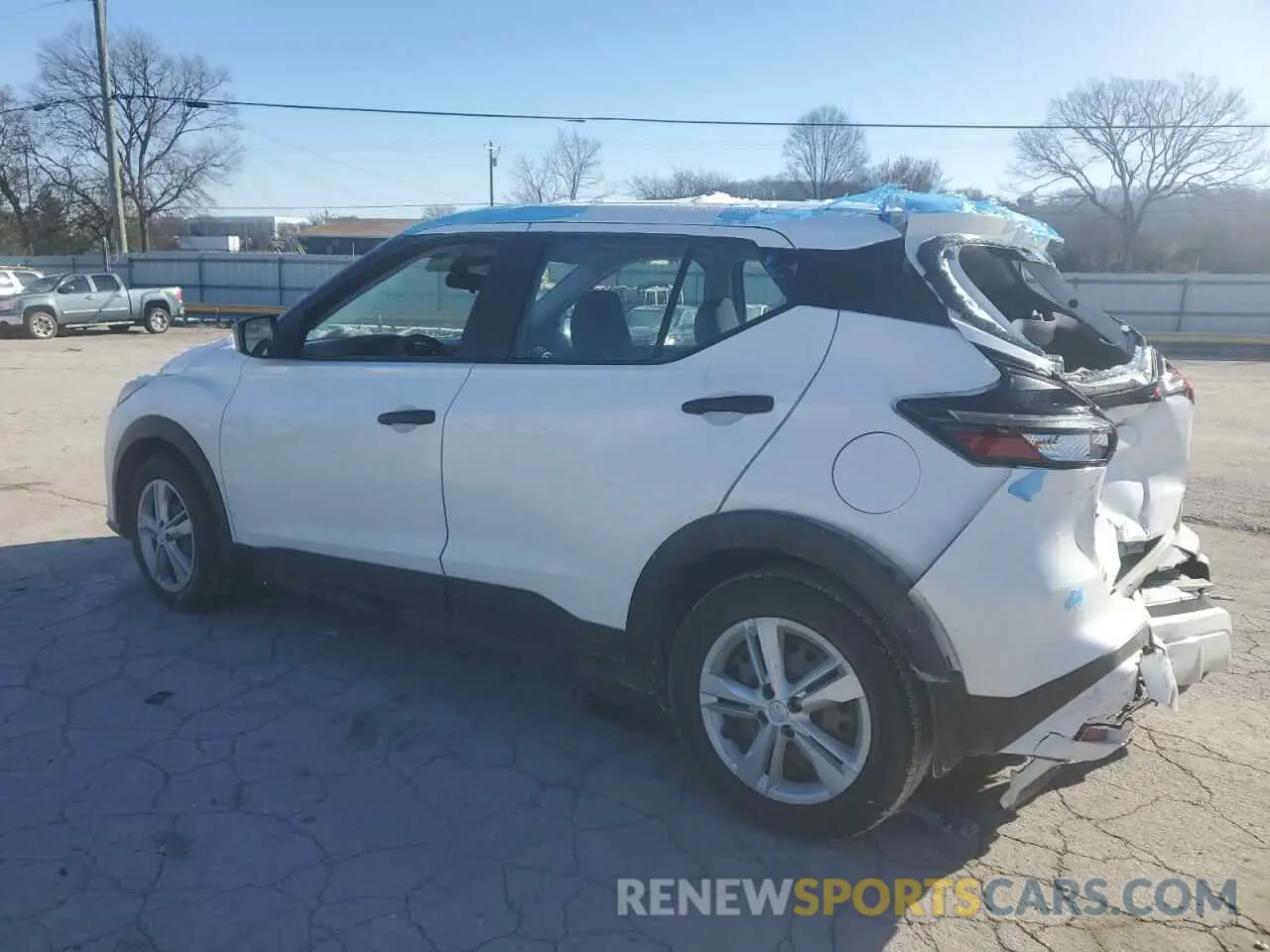 2 Photograph of a damaged car 3N1CP5BV5NL526071 NISSAN KICKS 2022