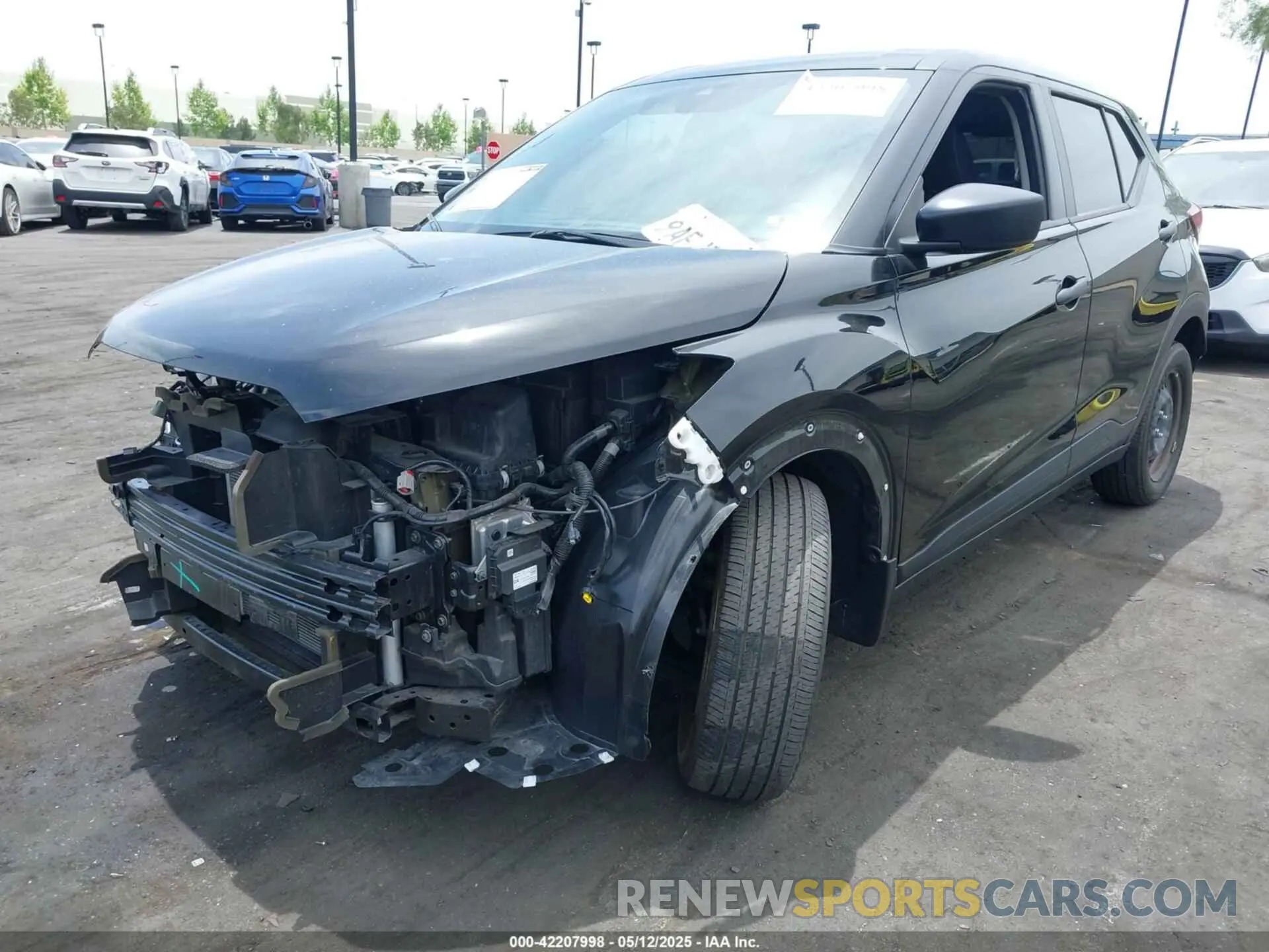 2 Photograph of a damaged car 3N1CP5BV7NL495583 NISSAN KICKS 2022