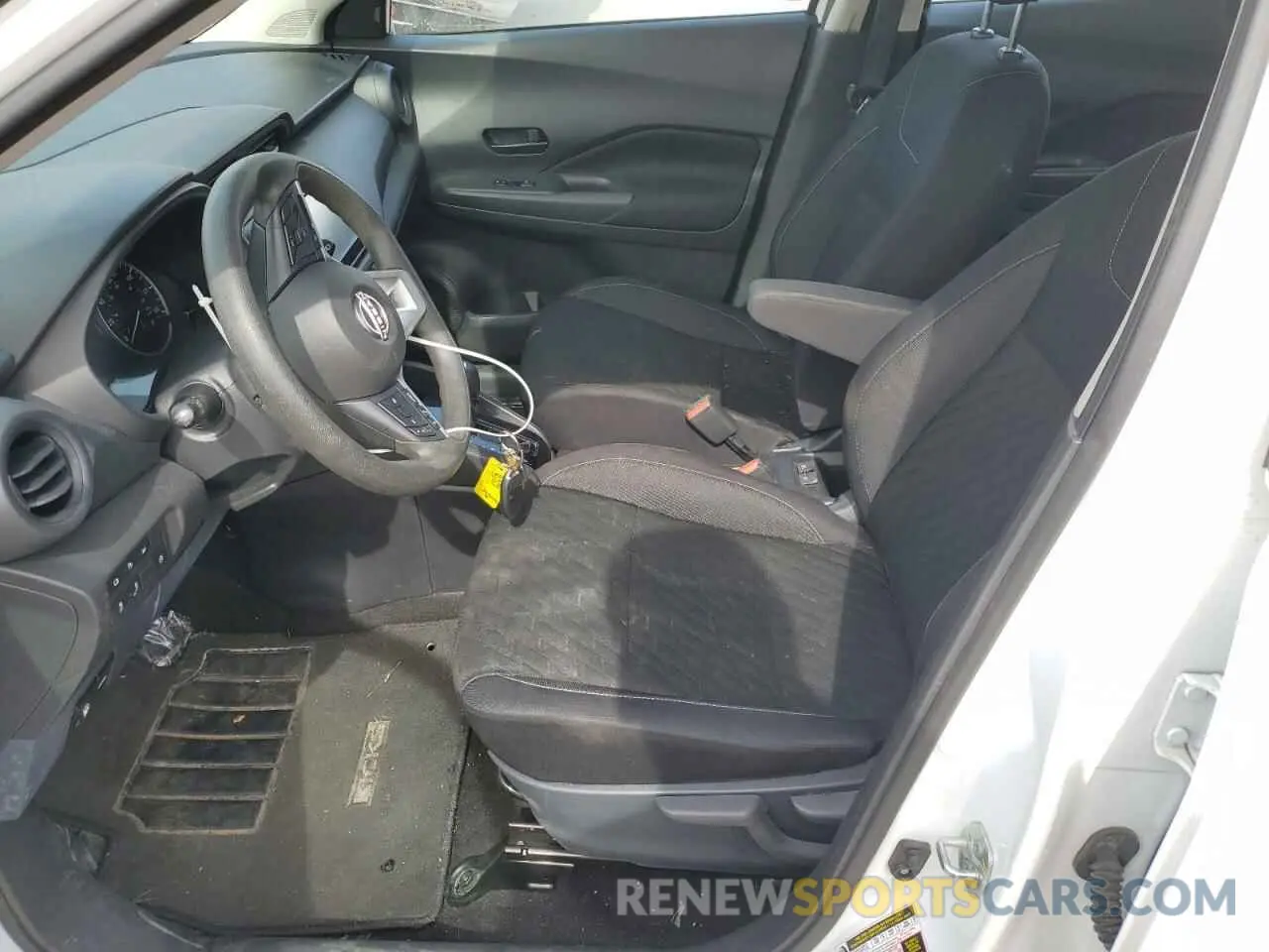 7 Photograph of a damaged car 3N1CP5BV9NL505210 NISSAN KICKS 2022