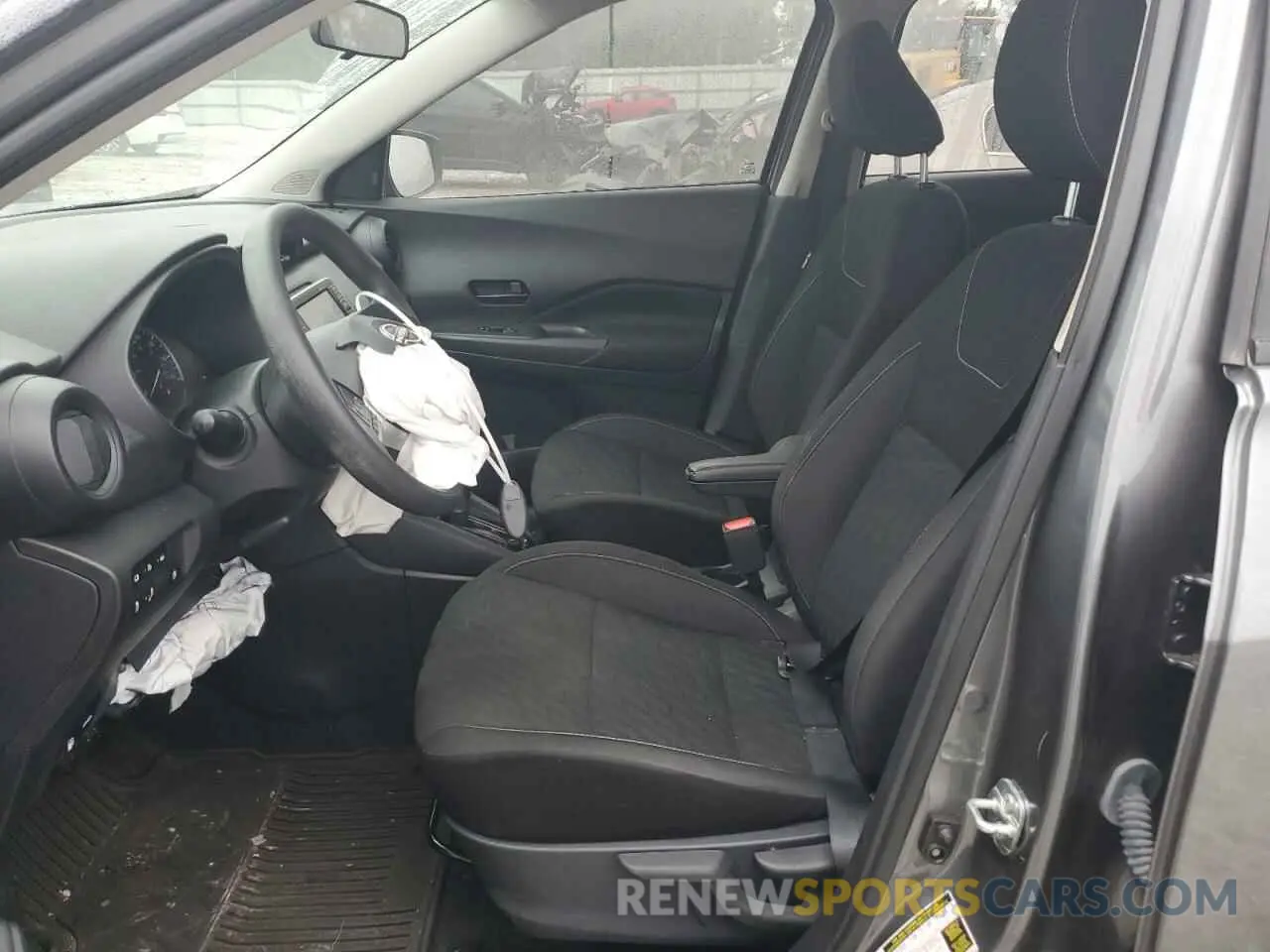 7 Photograph of a damaged car 3N1CP5BVXNL480205 NISSAN KICKS 2022