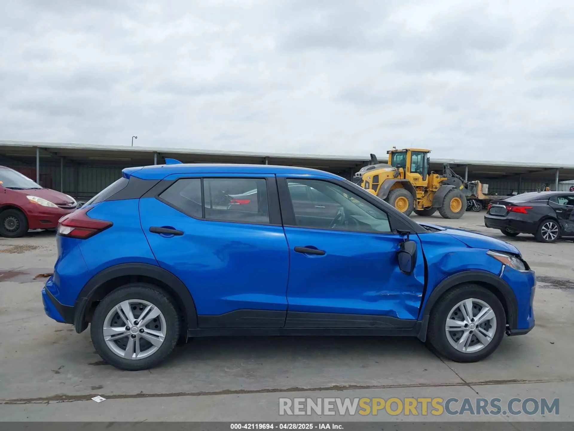 13 Photograph of a damaged car 3N1CP5BVXNL498249 NISSAN KICKS 2022