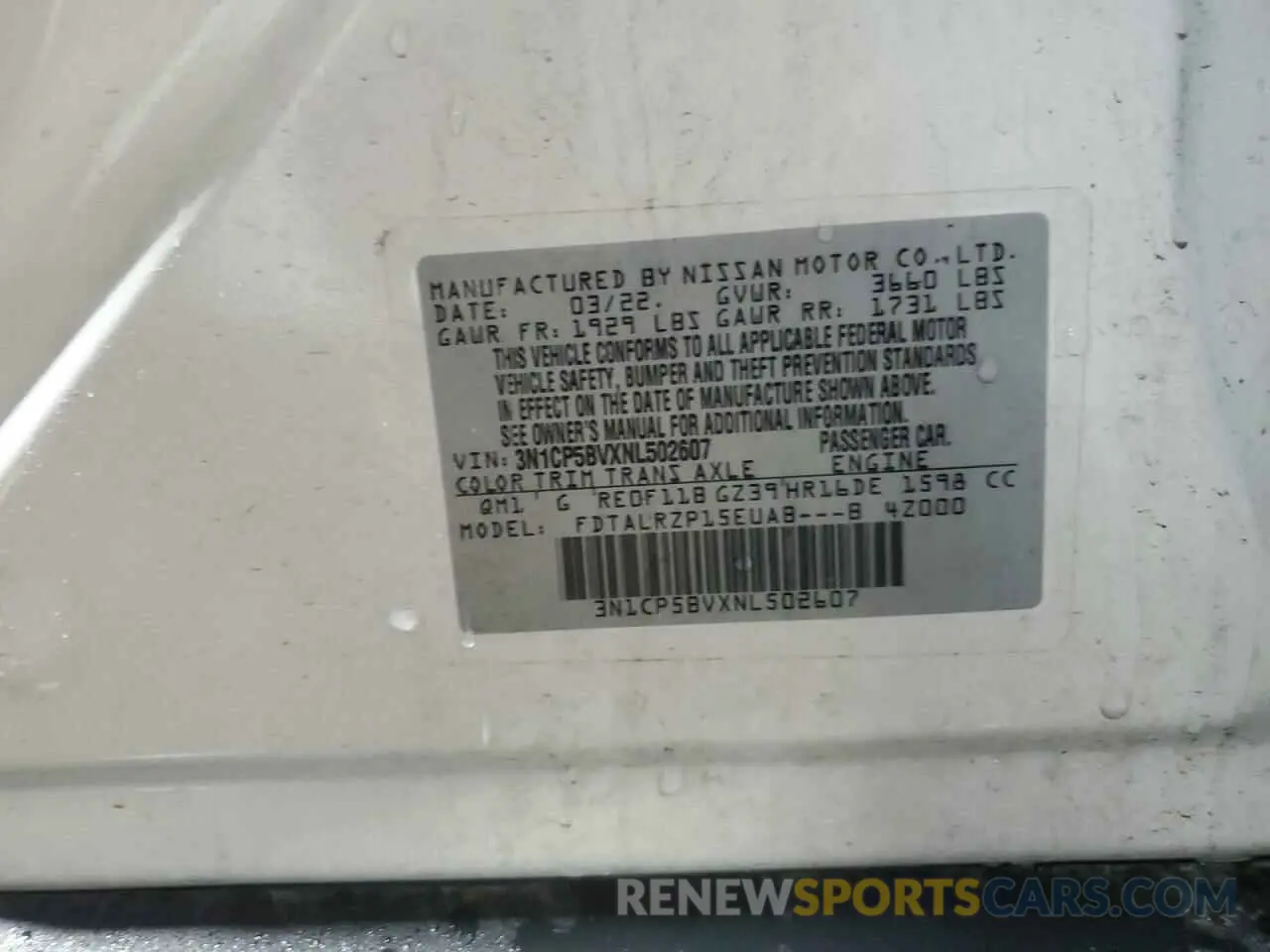 12 Photograph of a damaged car 3N1CP5BVXNL502607 NISSAN KICKS 2022