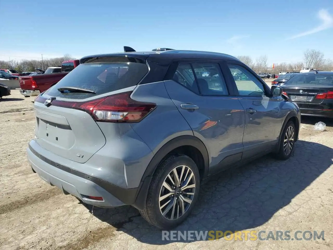 3 Photograph of a damaged car 3N1CP5CV0NL497044 NISSAN KICKS 2022