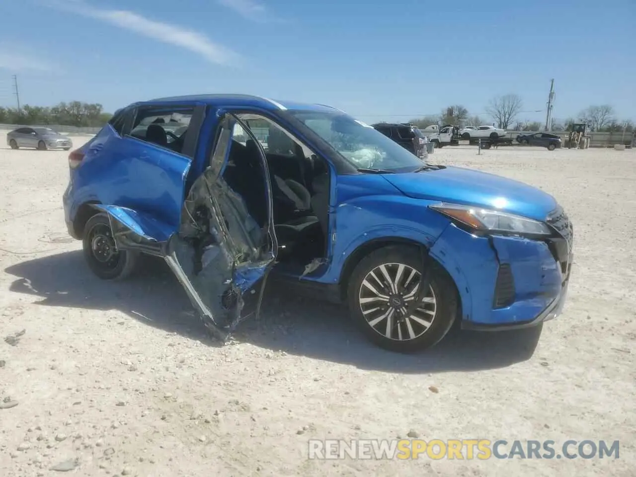 4 Photograph of a damaged car 3N1CP5CV2NL503457 NISSAN KICKS 2022