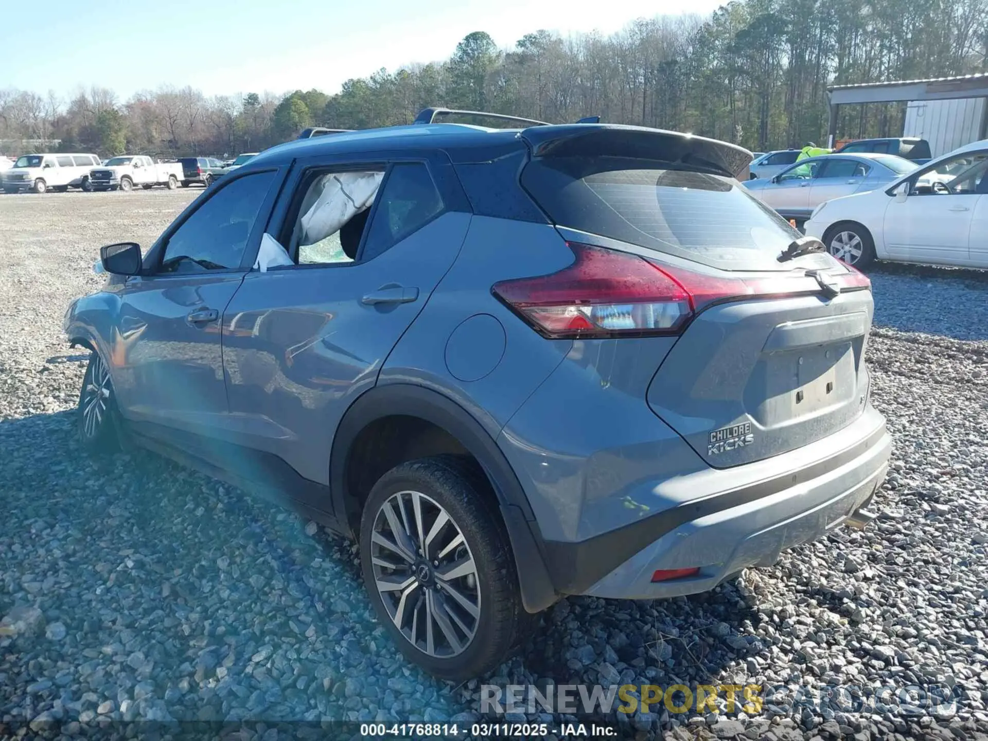 3 Photograph of a damaged car 3N1CP5CV4NL490226 NISSAN KICKS 2022