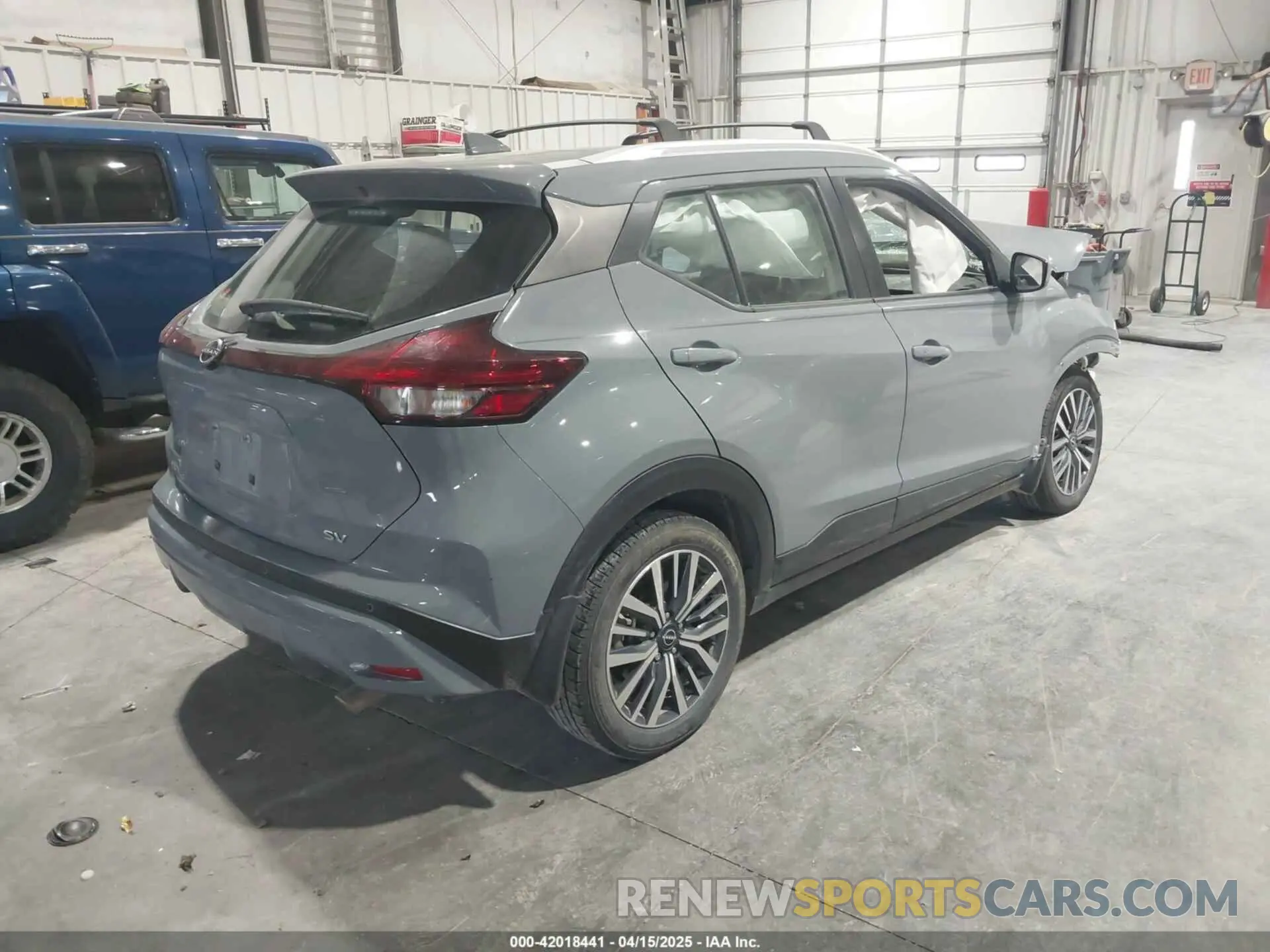 4 Фотография поврежденного автомобиля 3N1CP5CV4NL498973 NISSAN KICKS 2022