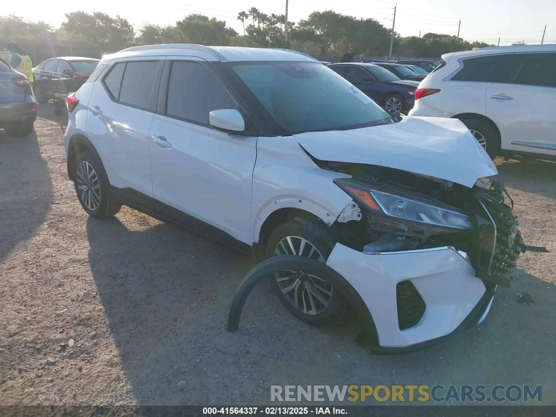 1 Photograph of a damaged car 3N1CP5CV4NL511267 NISSAN KICKS 2022