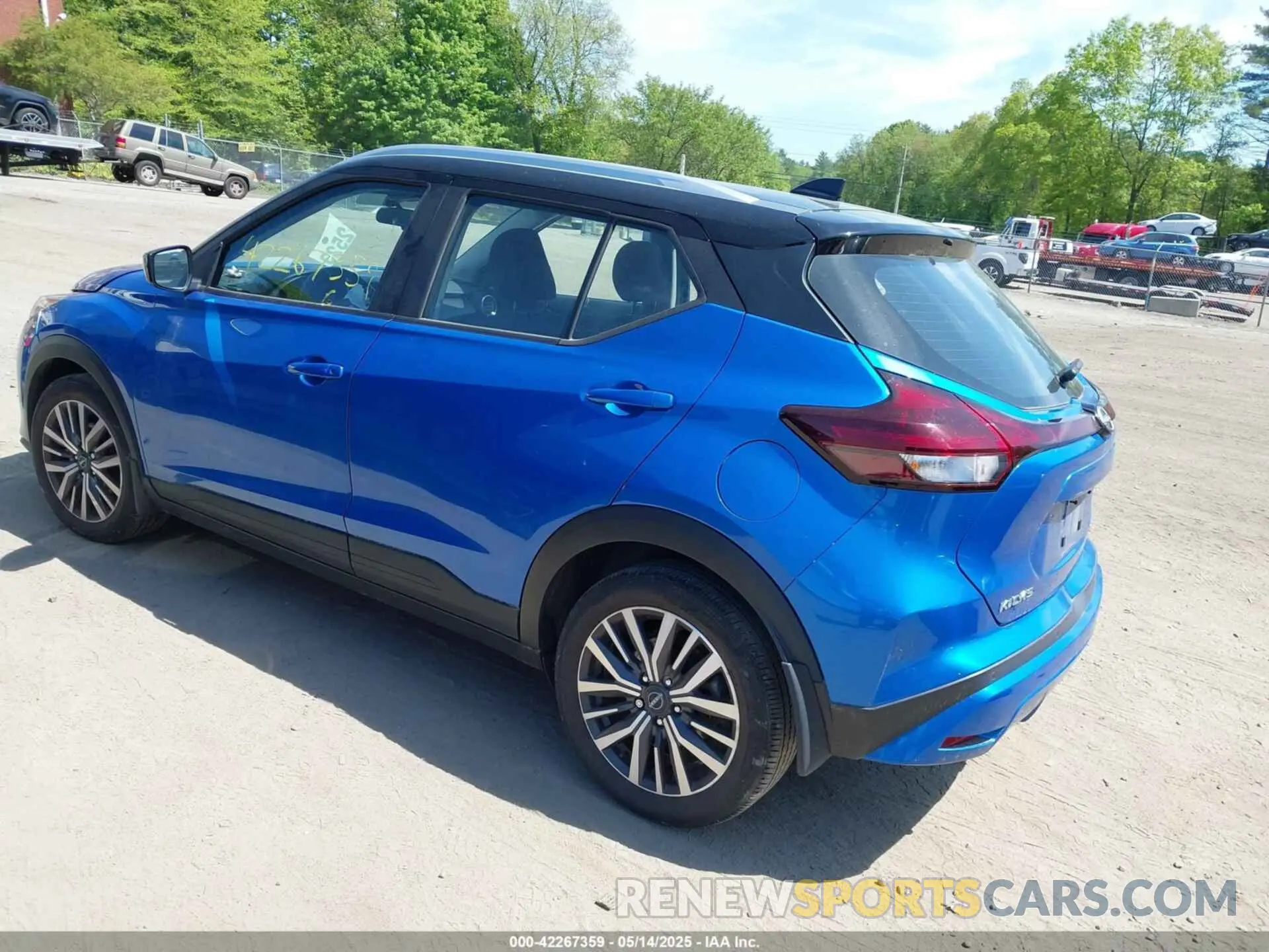 3 Photograph of a damaged car 3N1CP5CV4NL531261 NISSAN KICKS 2022
