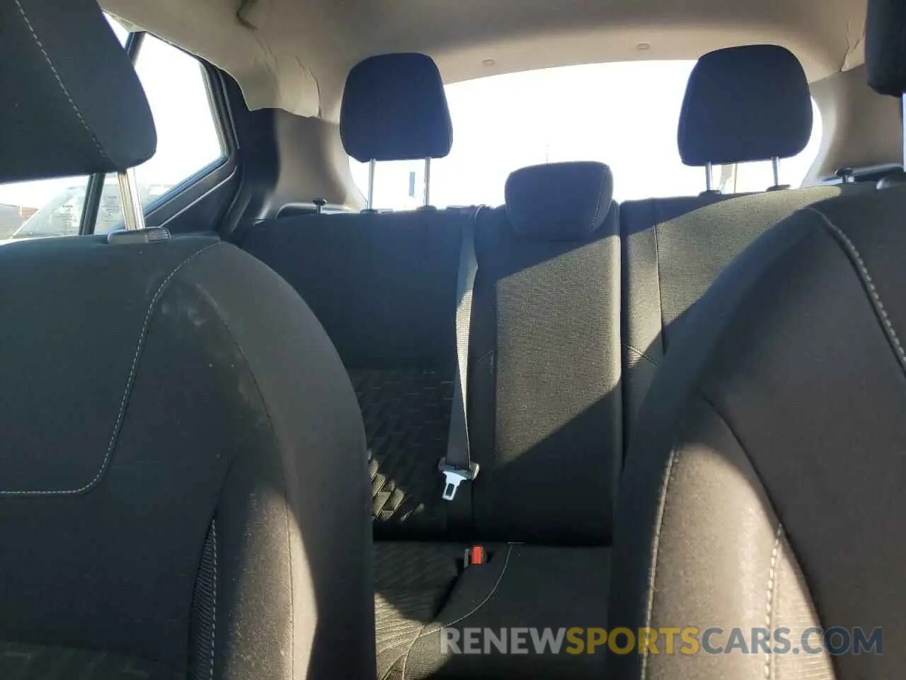 10 Photograph of a damaged car 3N1CP5CV5NL527509 NISSAN KICKS 2022