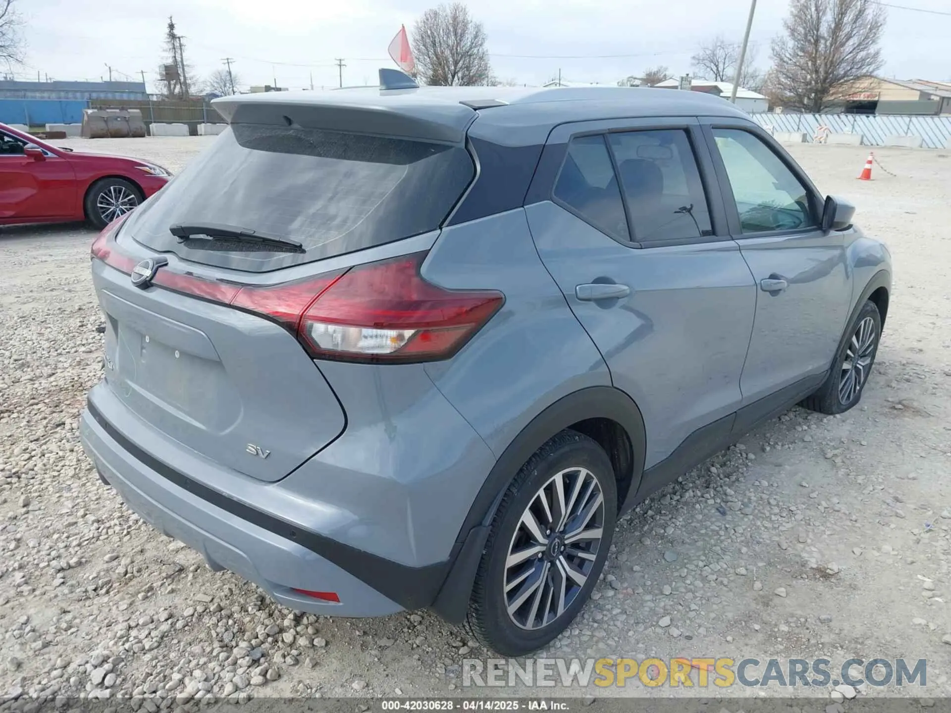4 Photograph of a damaged car 3N1CP5CV6NL520147 NISSAN KICKS 2022