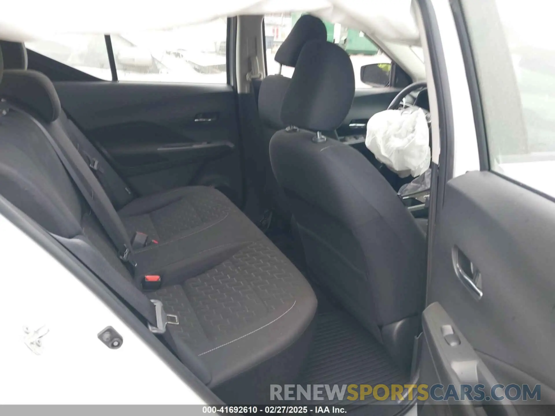 8 Photograph of a damaged car 3N1CP5CV7NL493279 NISSAN KICKS 2022