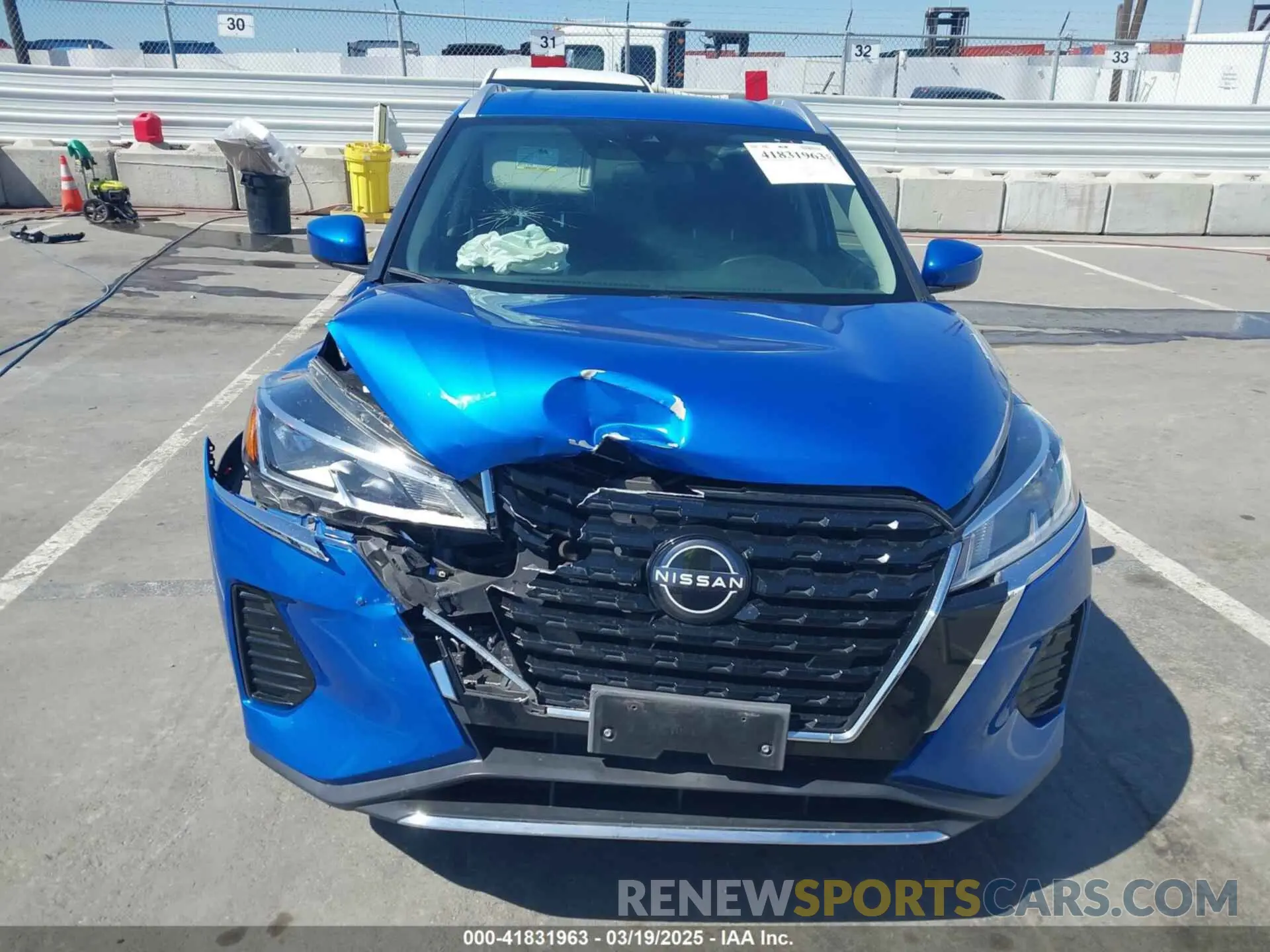 13 Photograph of a damaged car 3N1CP5CV7NL509481 NISSAN KICKS 2022