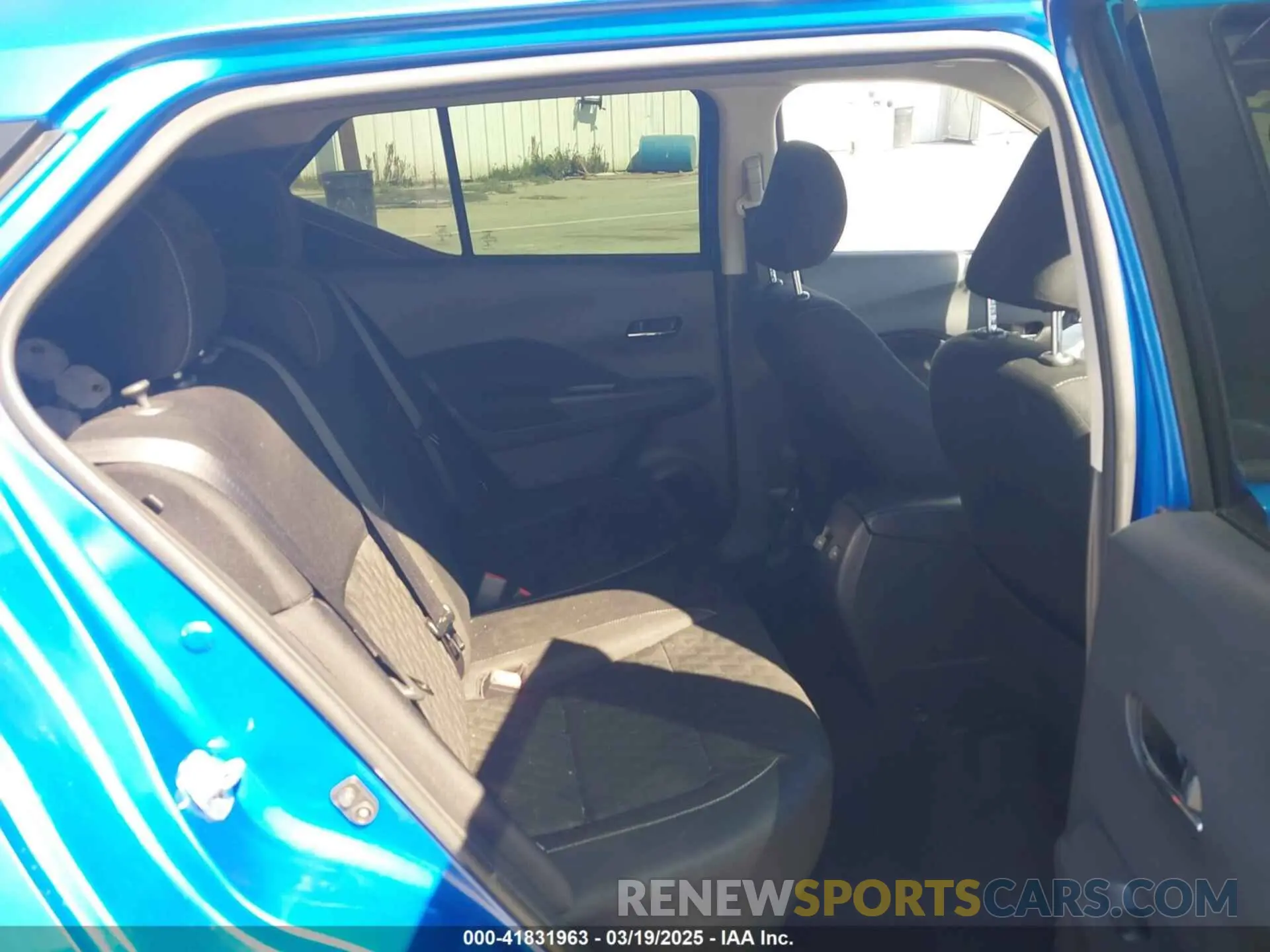 8 Photograph of a damaged car 3N1CP5CV7NL509481 NISSAN KICKS 2022