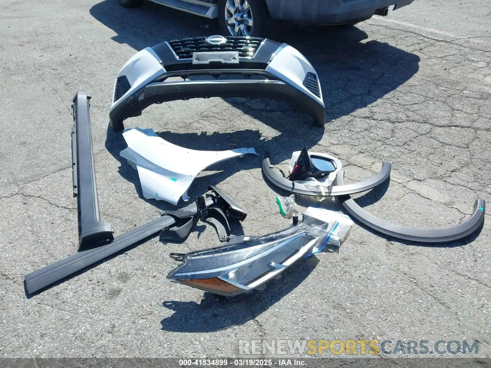 12 Photograph of a damaged car 3N1CP5CVXNL496886 NISSAN KICKS 2022