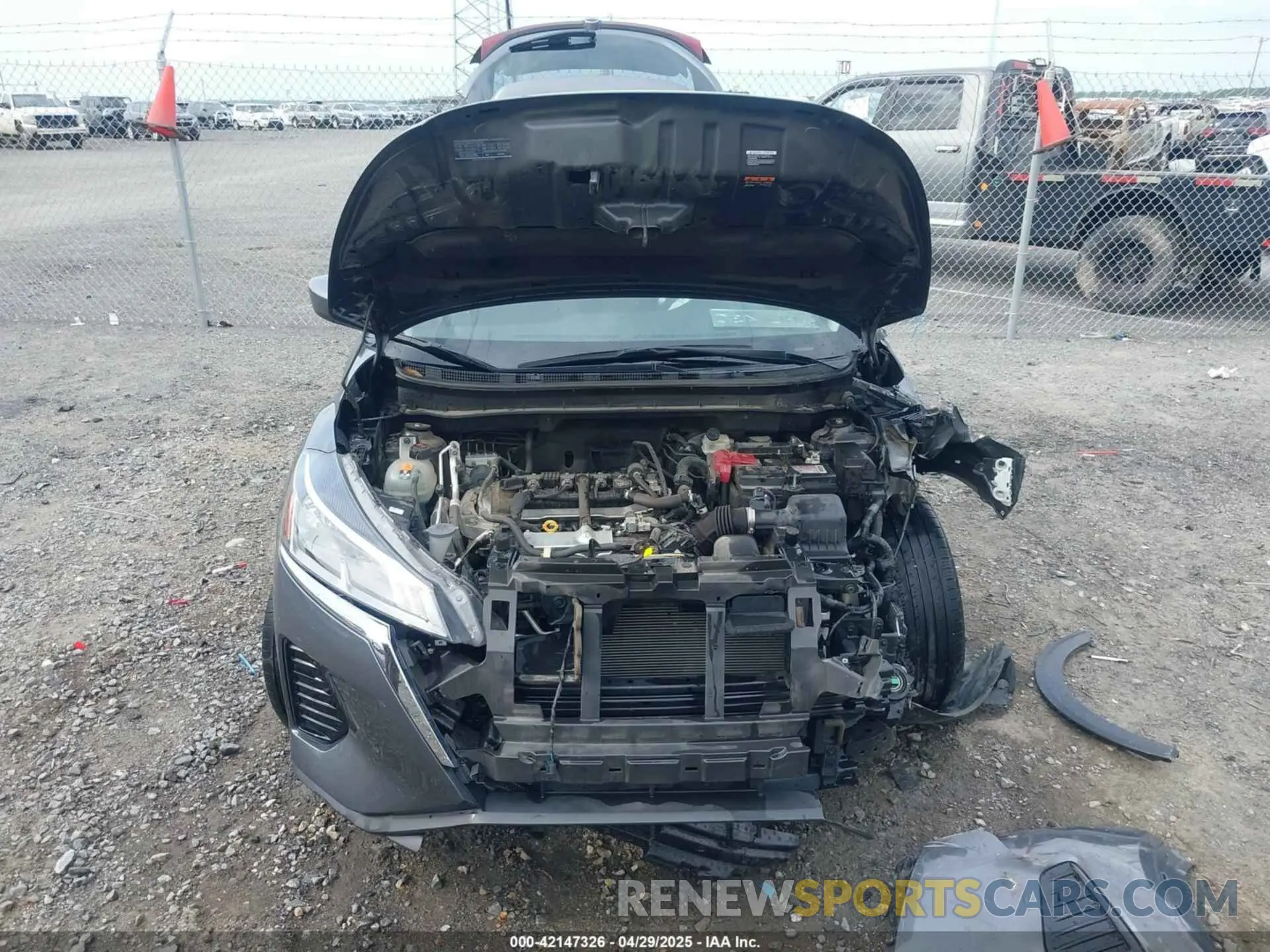 10 Photograph of a damaged car 3N1CP5CVXNL510978 NISSAN KICKS 2022