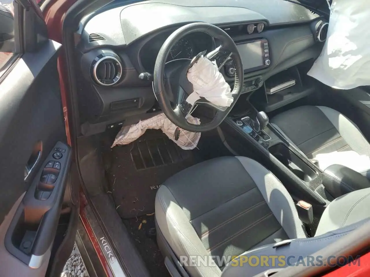 8 Photograph of a damaged car 3N1CP5DV3NL529189 NISSAN KICKS 2022
