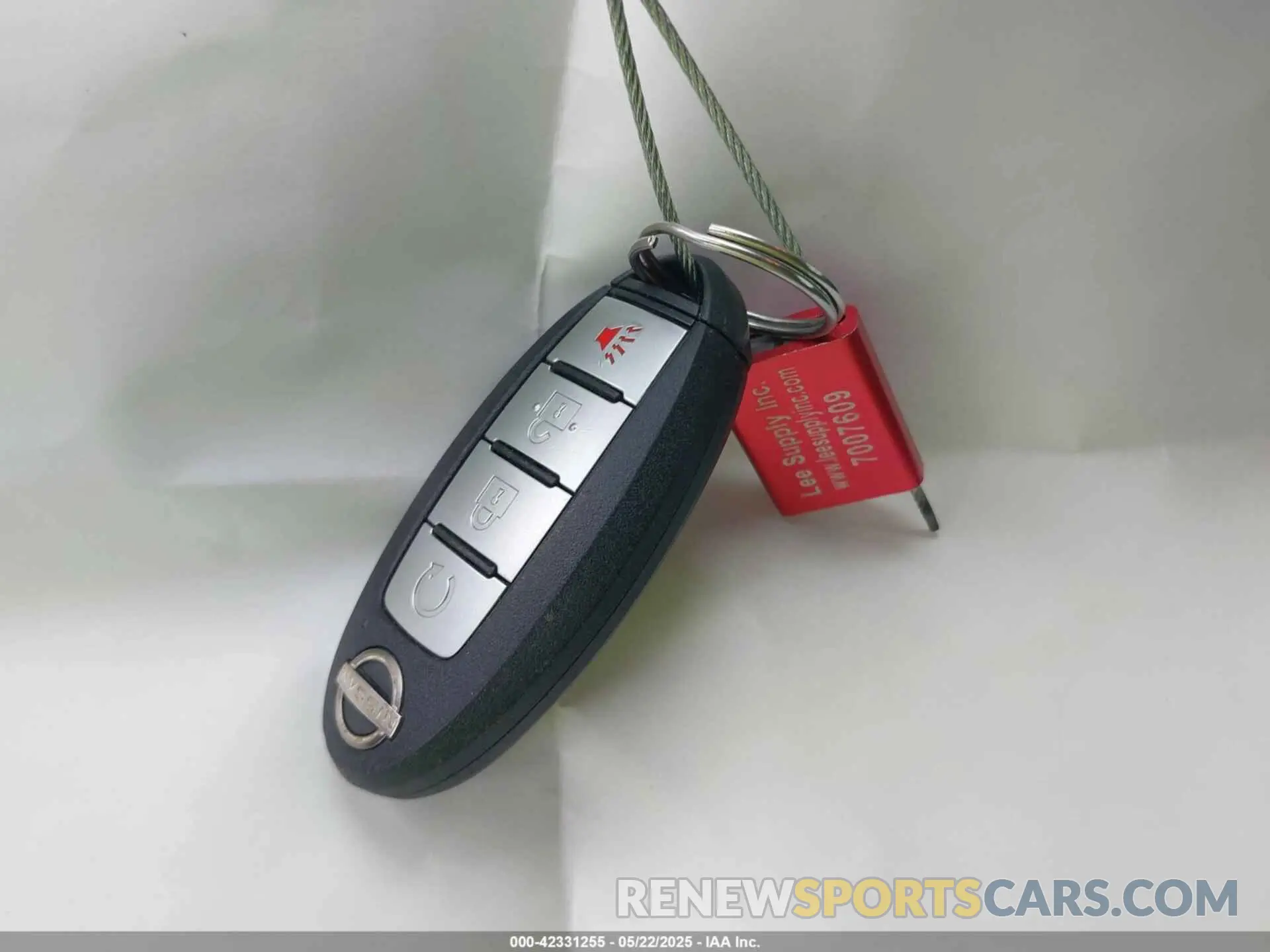 11 Photograph of a damaged car 3N1CP5DV5NL493750 NISSAN KICKS 2022