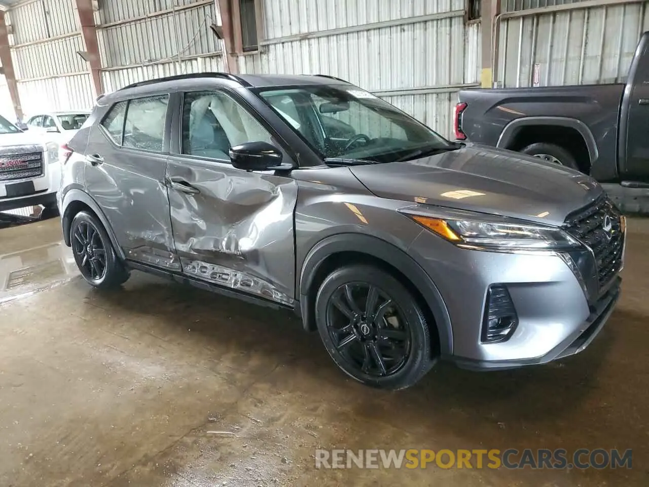 4 Photograph of a damaged car 3N1CP5DV5NL494171 NISSAN KICKS 2022