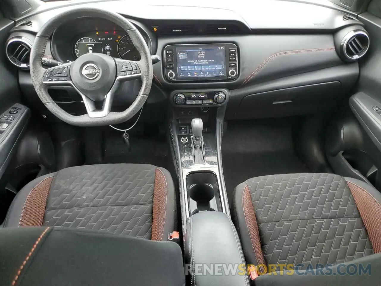8 Photograph of a damaged car 3N1CP5DVXNL475387 NISSAN KICKS 2022
