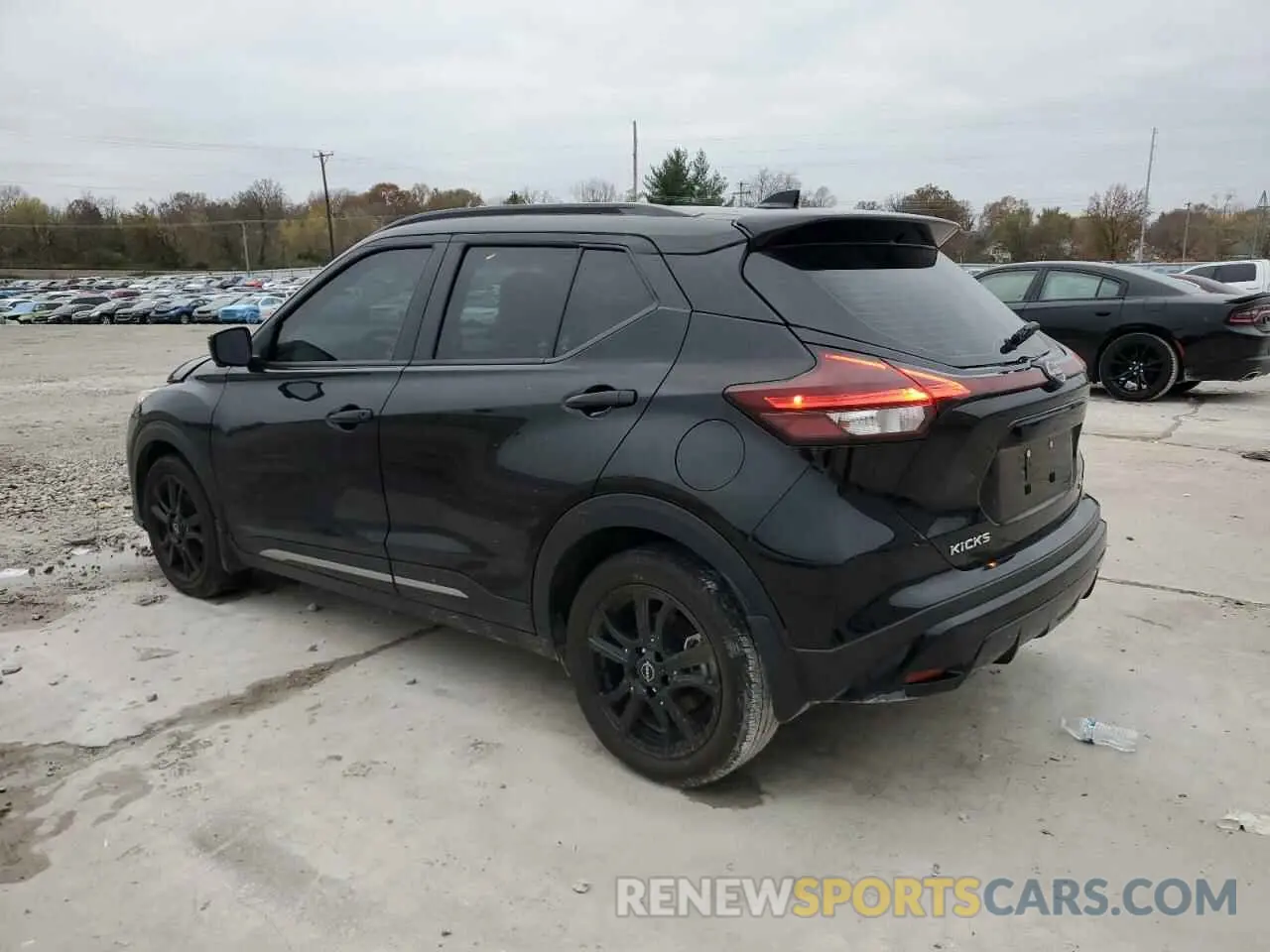 2 Photograph of a damaged car 3N1CP5DVXNL527617 NISSAN KICKS 2022