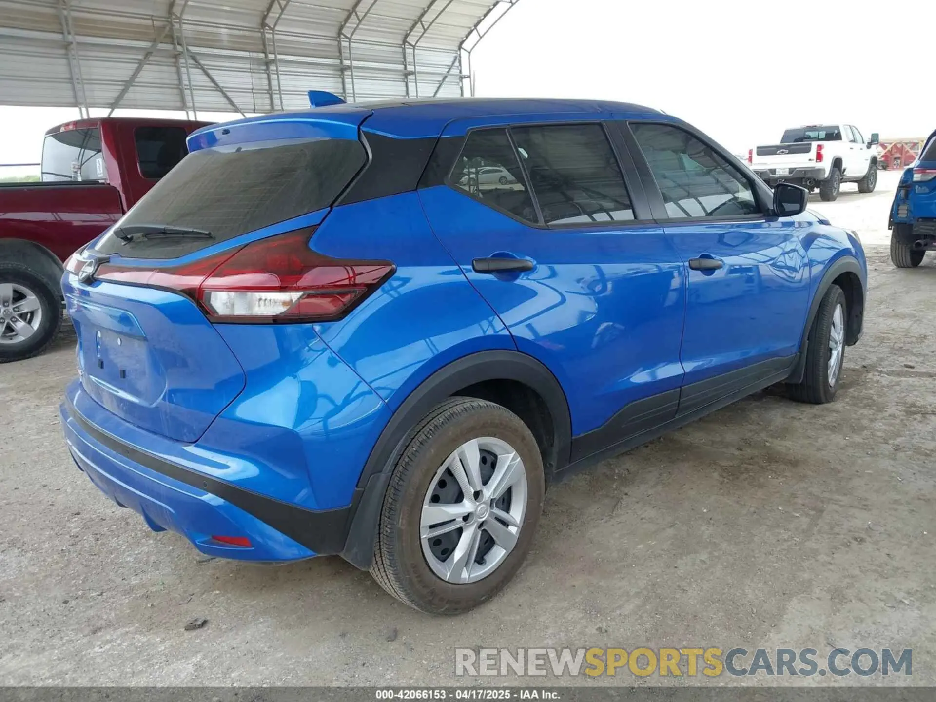 4 Photograph of a damaged car 3N1CP5BV0PL564519 NISSAN KICKS 2023