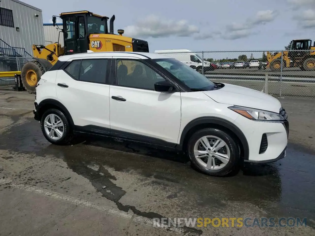 4 Photograph of a damaged car 3N1CP5BV1PL548247 NISSAN KICKS 2023