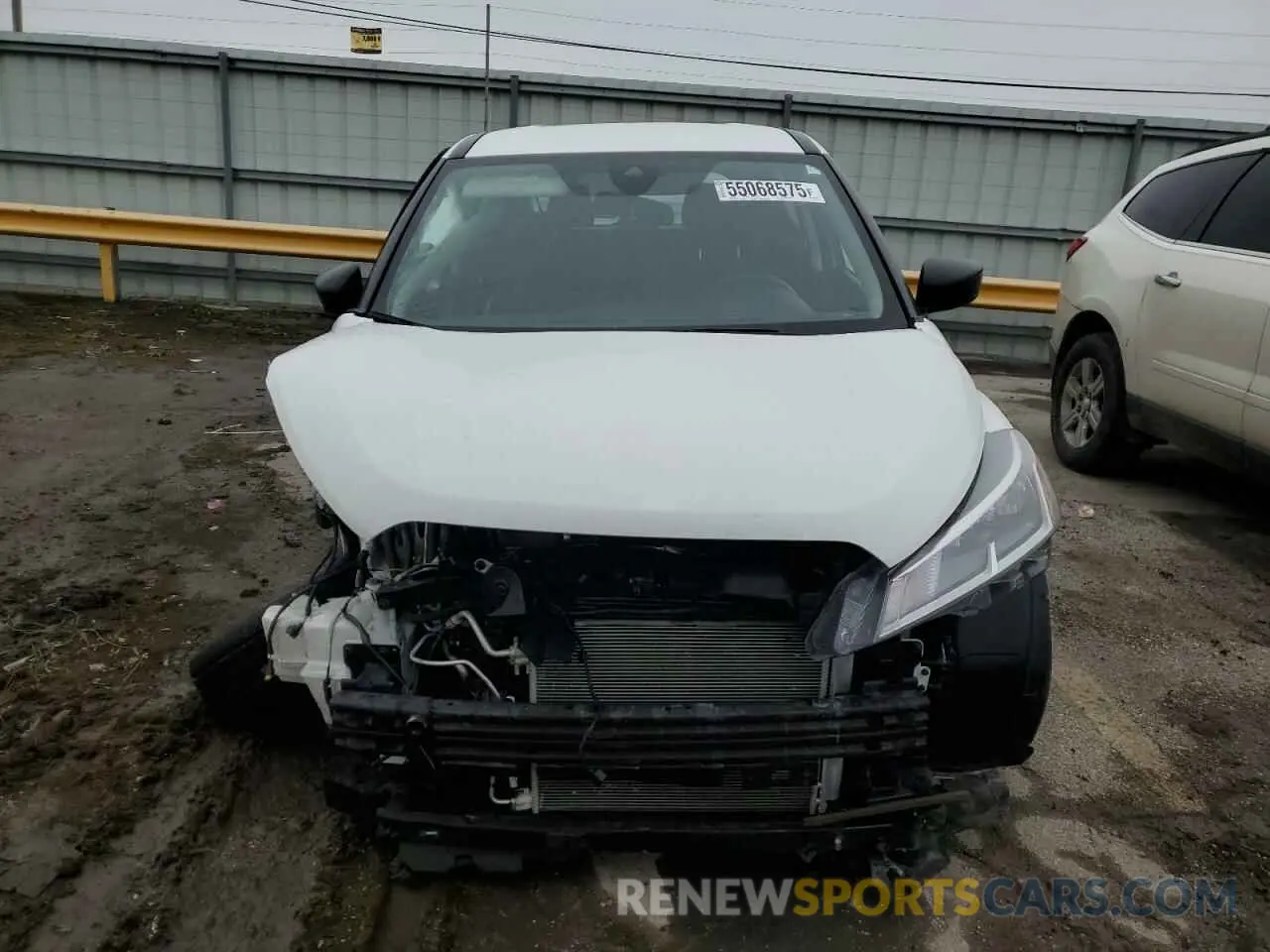 5 Photograph of a damaged car 3N1CP5BV2PL494540 NISSAN KICKS 2023
