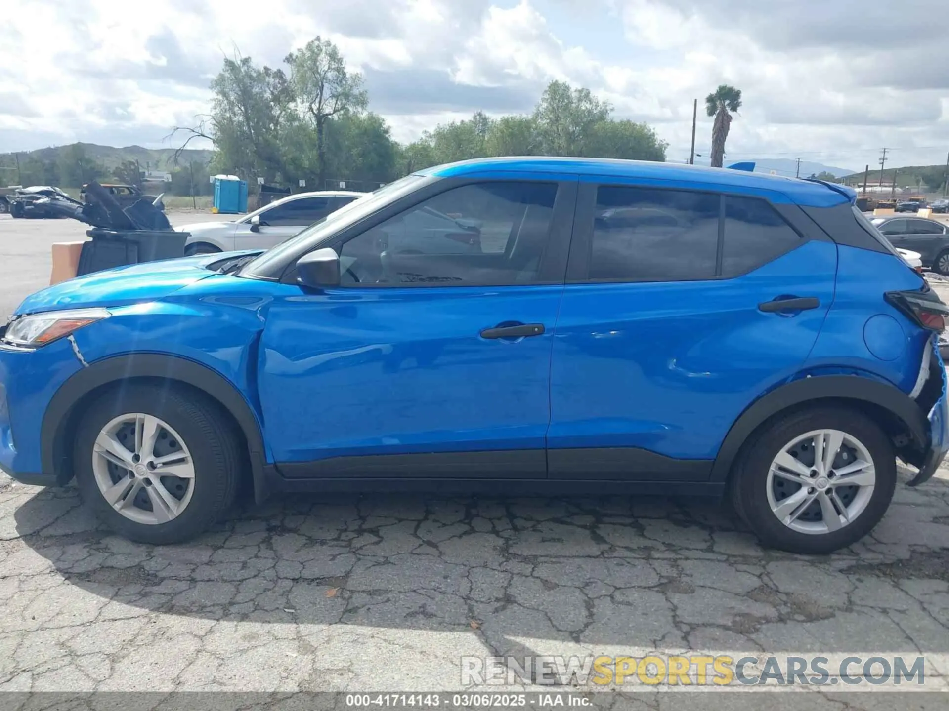 14 Photograph of a damaged car 3N1CP5BV2PL533238 NISSAN KICKS 2023