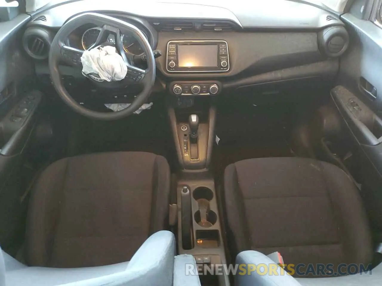 8 Photograph of a damaged car 3N1CP5BV3PL547973 NISSAN KICKS 2023