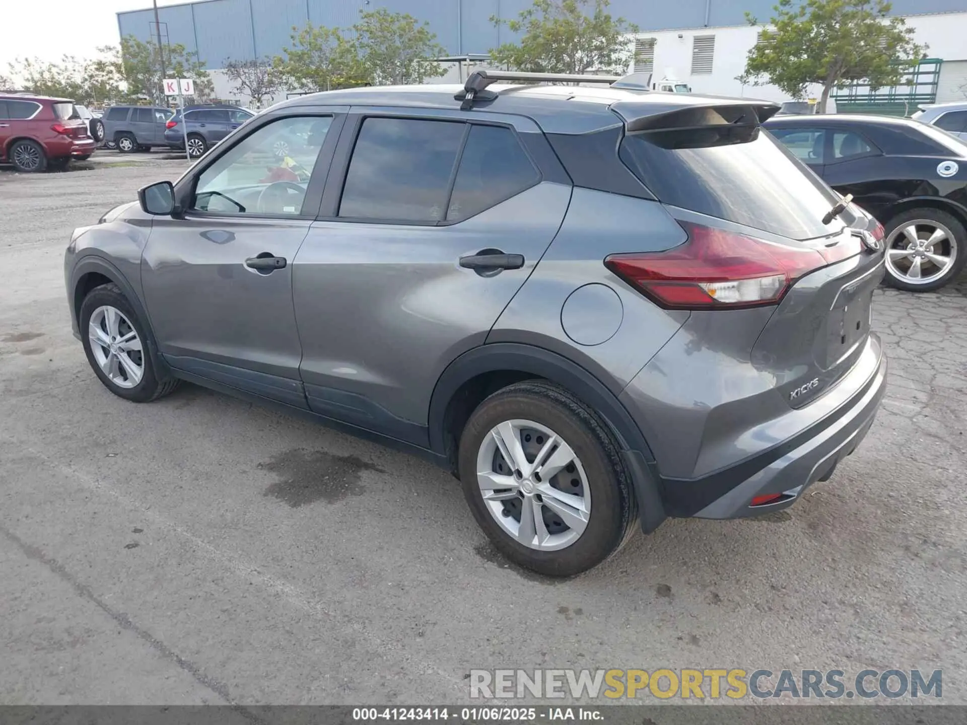 3 Фотография поврежденного автомобиля 3N1CP5BV4PL469266 NISSAN KICKS 2023