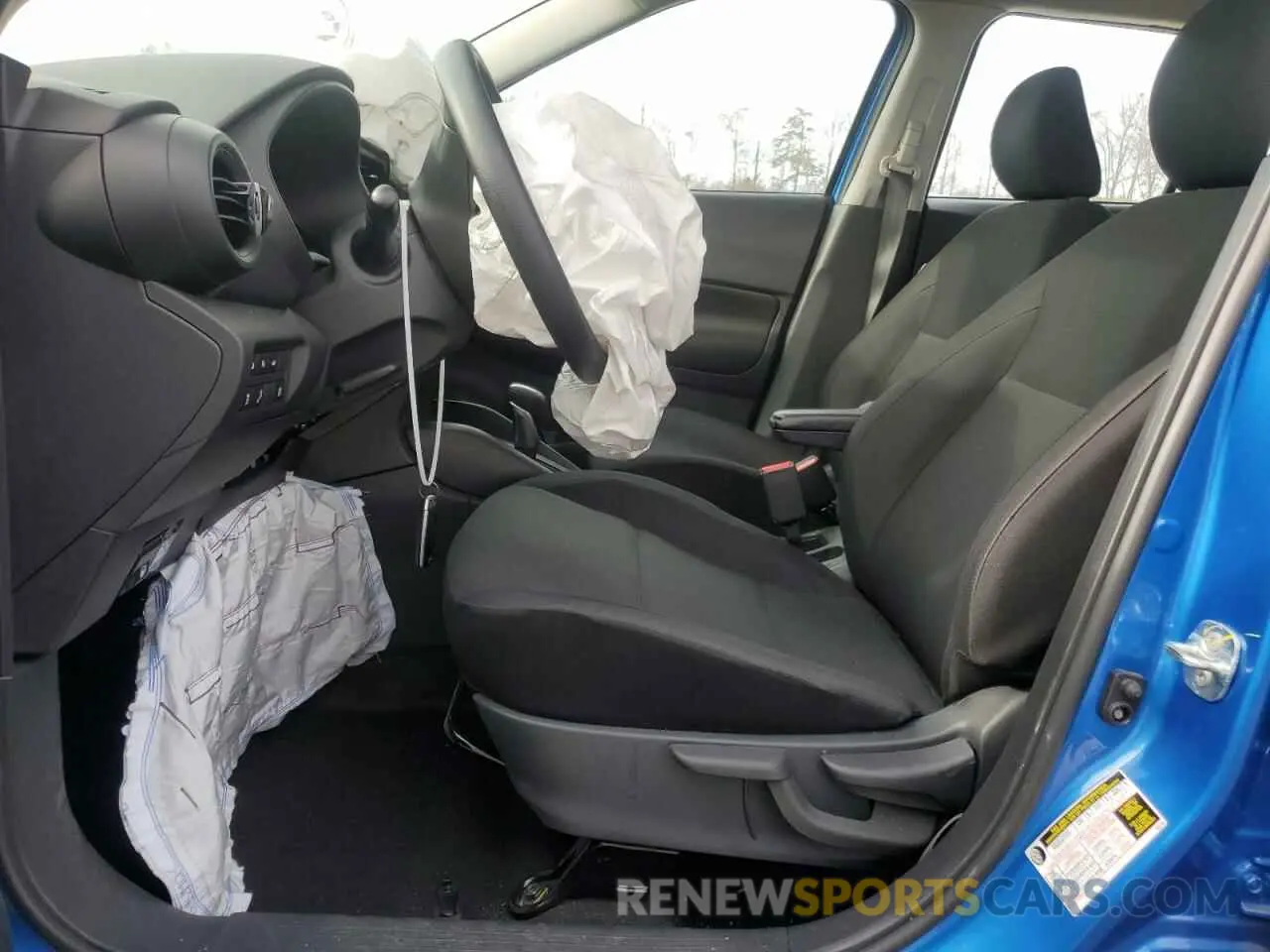 7 Photograph of a damaged car 3N1CP5BV4PL546783 NISSAN KICKS 2023