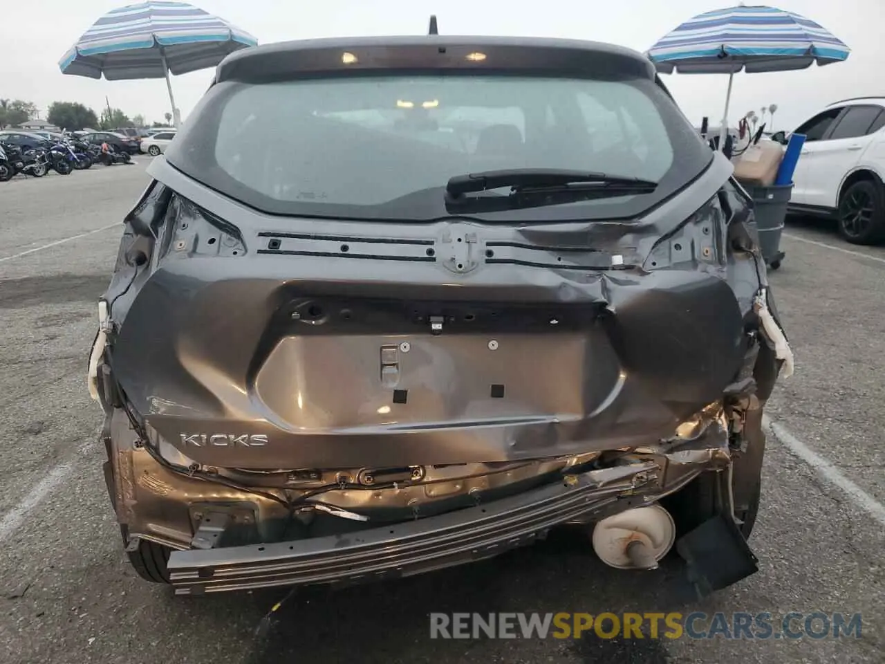 6 Photograph of a damaged car 3N1CP5BV5PL469843 NISSAN KICKS 2023