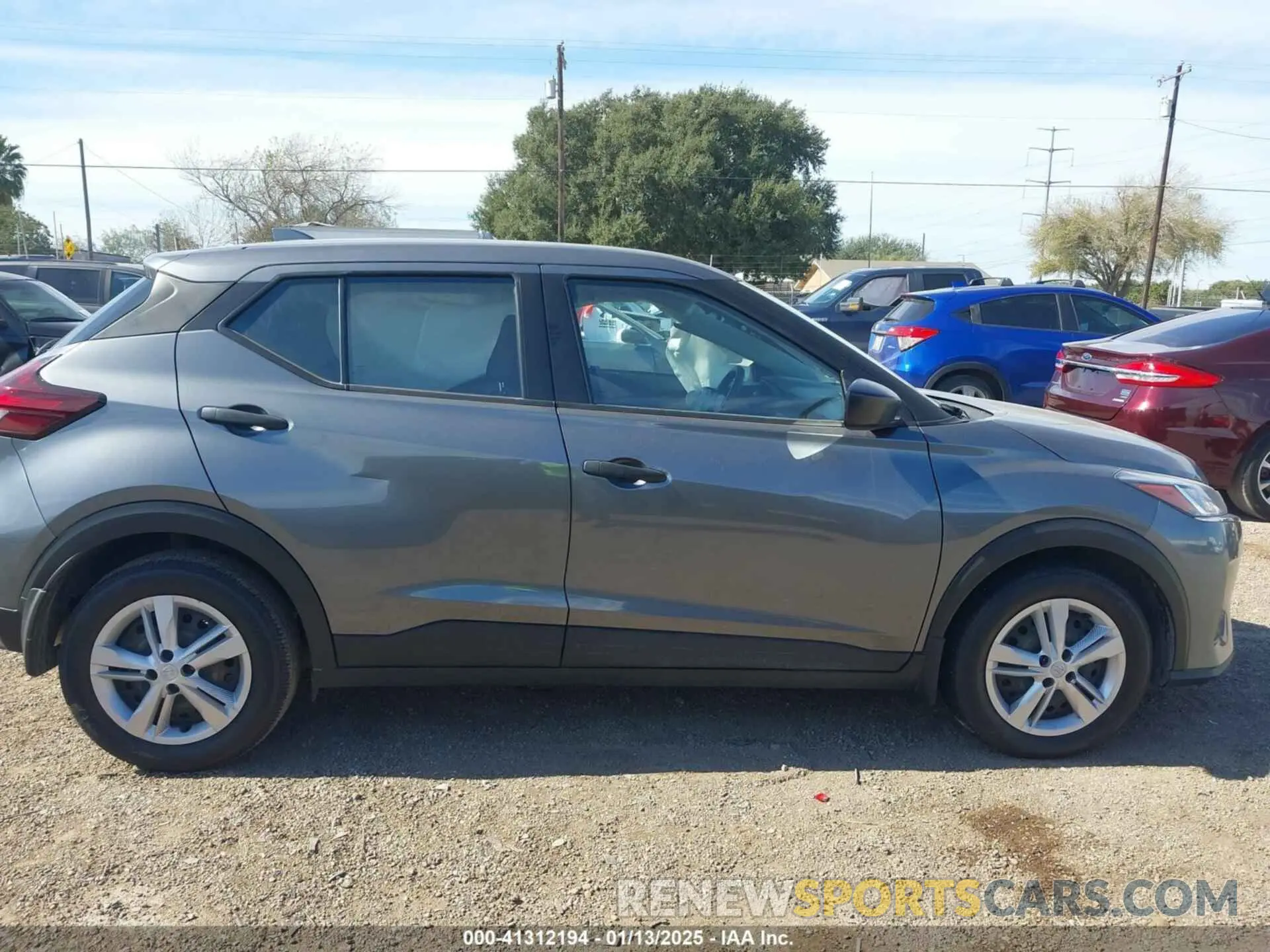 13 Фотография поврежденного автомобиля 3N1CP5BV5PL508608 NISSAN KICKS 2023