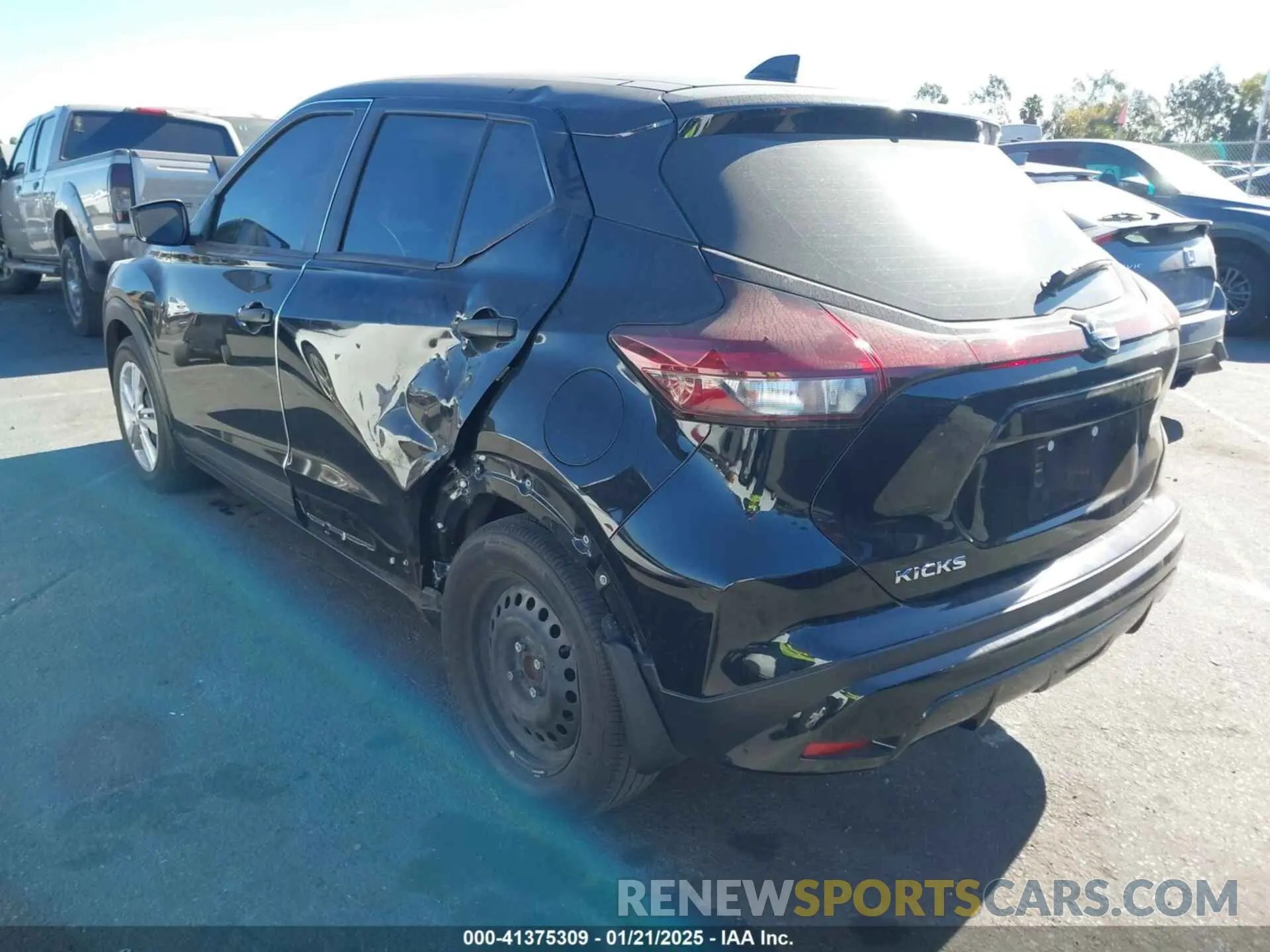 3 Фотография поврежденного автомобиля 3N1CP5BV5PL536098 NISSAN KICKS 2023