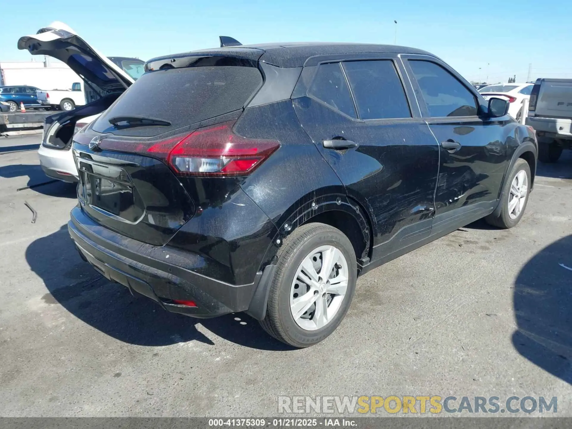 4 Фотография поврежденного автомобиля 3N1CP5BV5PL536098 NISSAN KICKS 2023