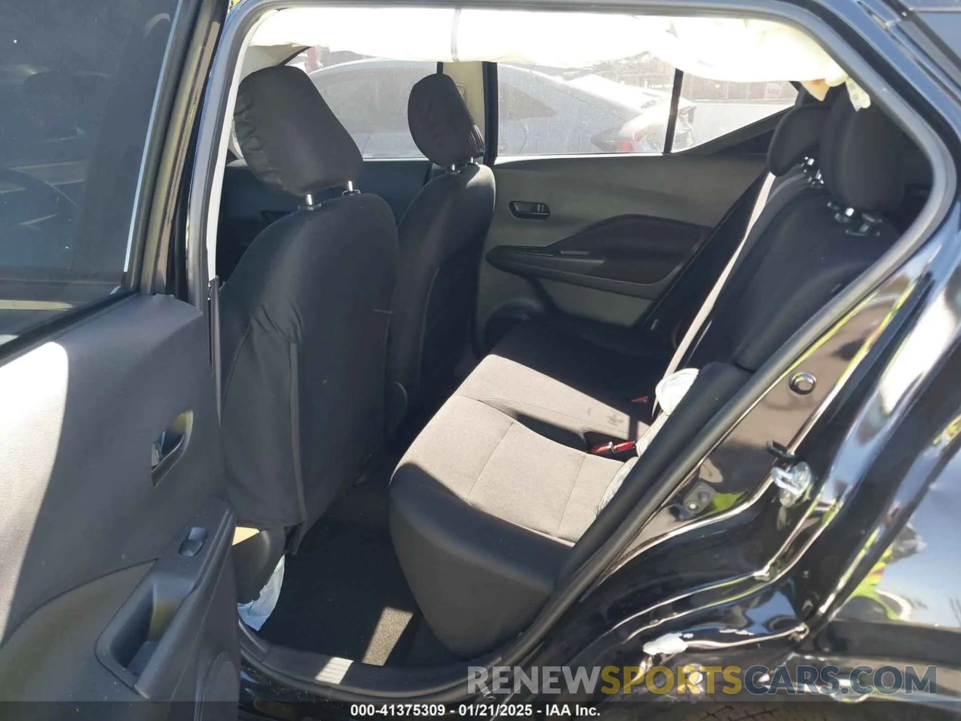 8 Фотография поврежденного автомобиля 3N1CP5BV5PL536098 NISSAN KICKS 2023