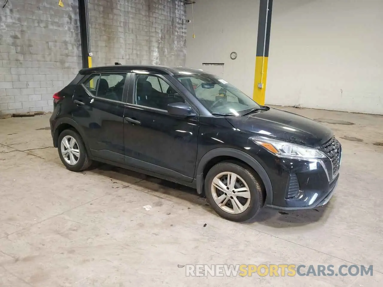 4 Фотография поврежденного автомобиля 3N1CP5BV5PL548428 NISSAN KICKS 2023