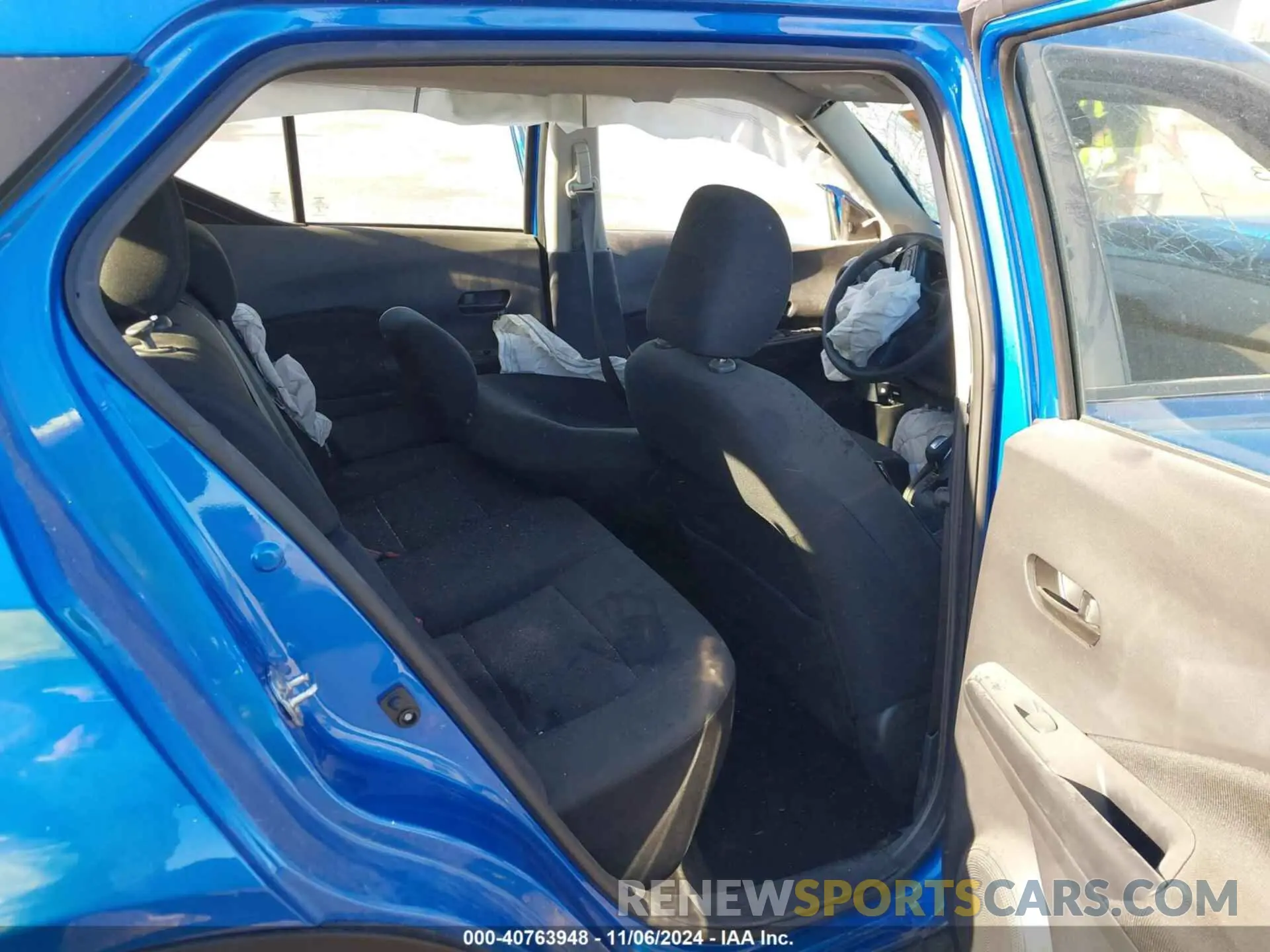 8 Photograph of a damaged car 3N1CP5BV6PL511307 NISSAN KICKS 2023