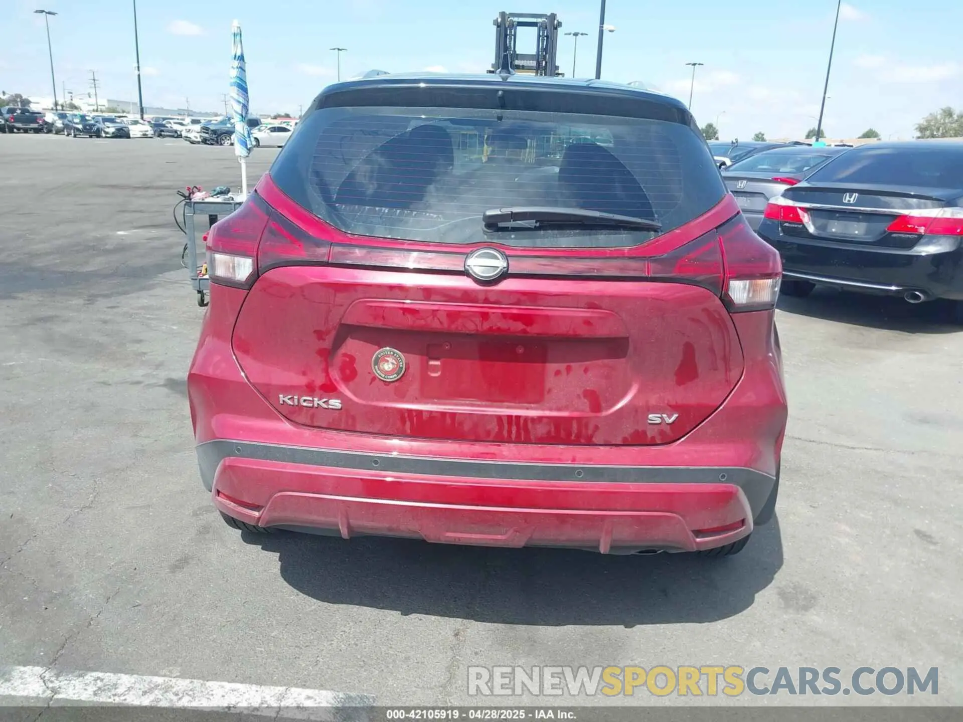 16 Photograph of a damaged car 3N1CP5CV1PL524934 NISSAN KICKS 2023